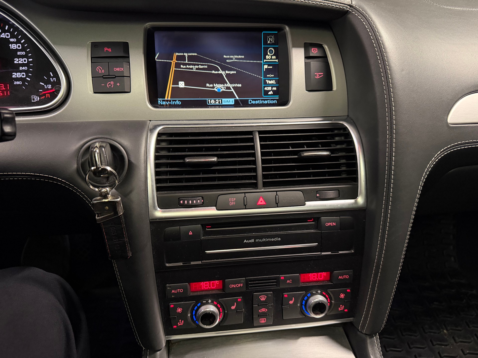 AUDI Q7 3.0 TDI quattro tiptronic-image-12