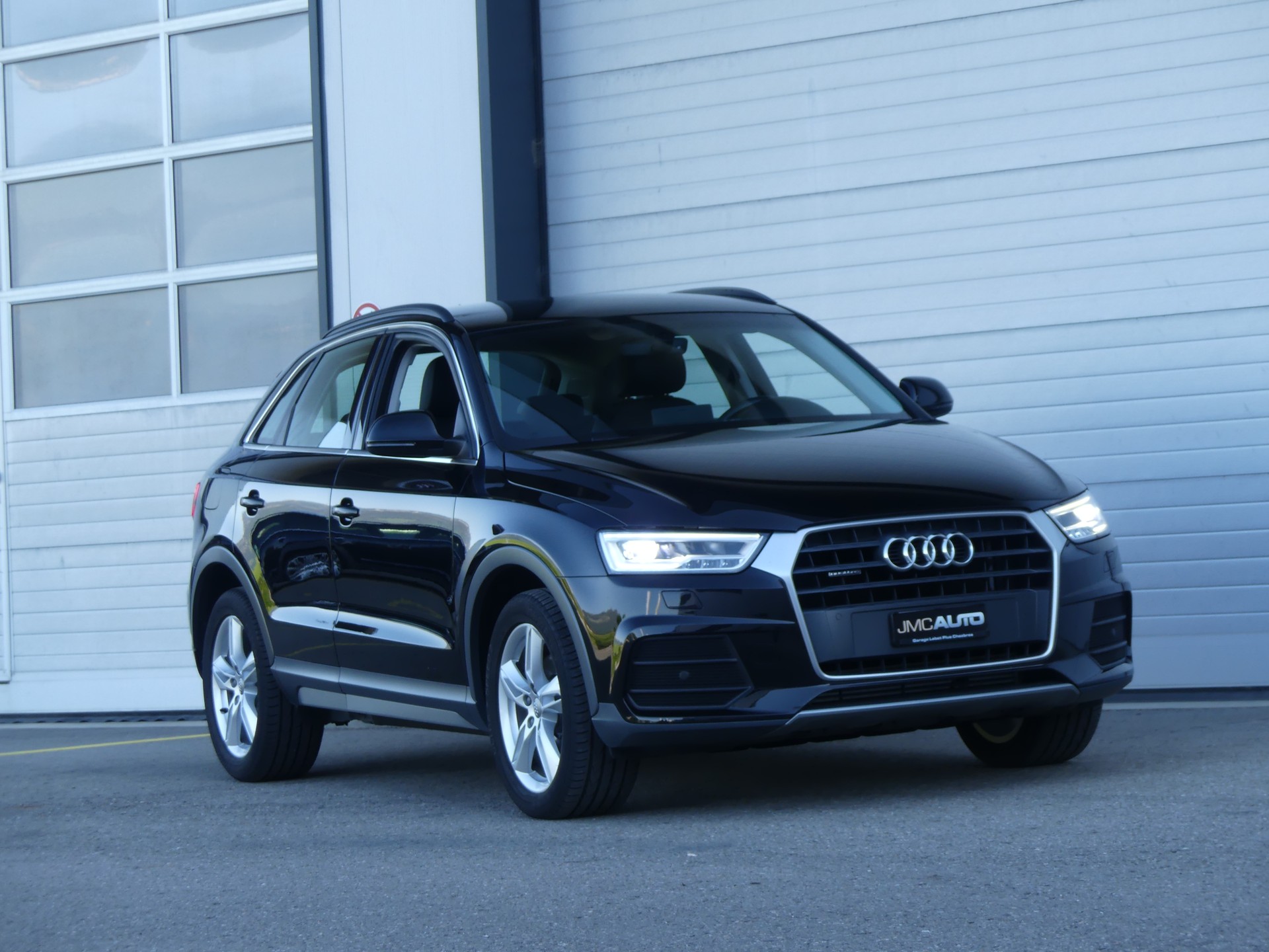 AUDI Q3 2.0 TFSI design quatt.-image-1