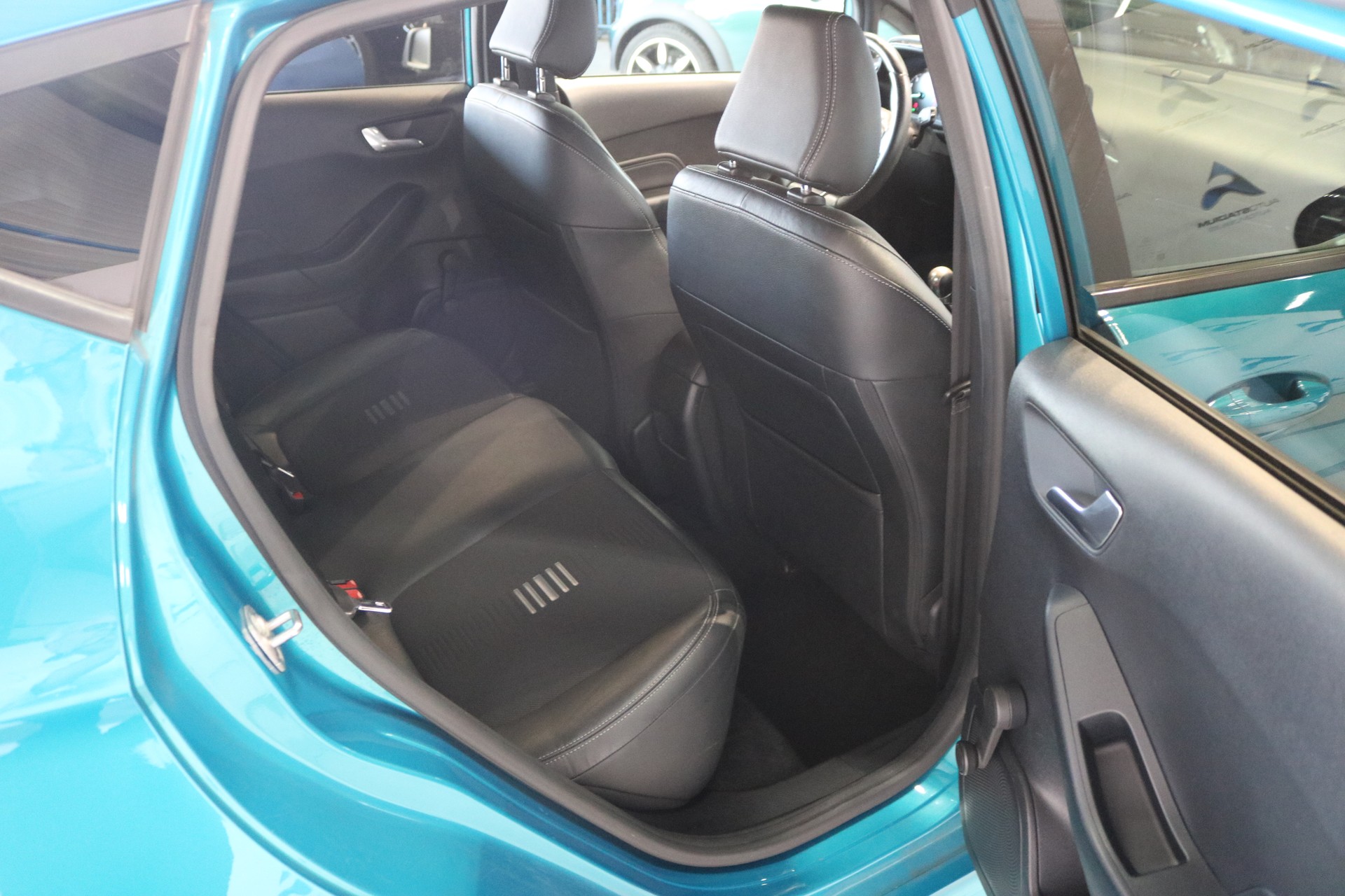 FORD Fiesta 1.0 SCTi ST Line-image-37