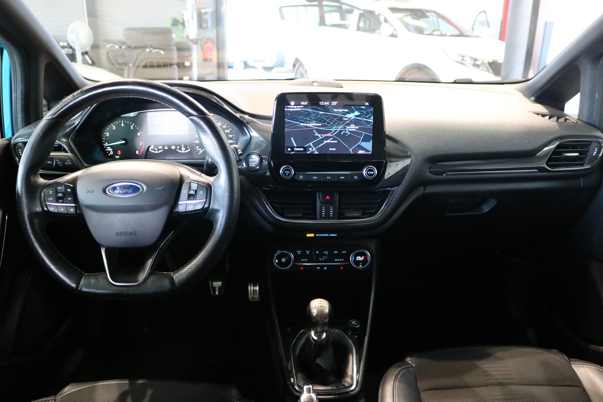 FORD Fiesta 1.0 SCTi ST Line-image-6