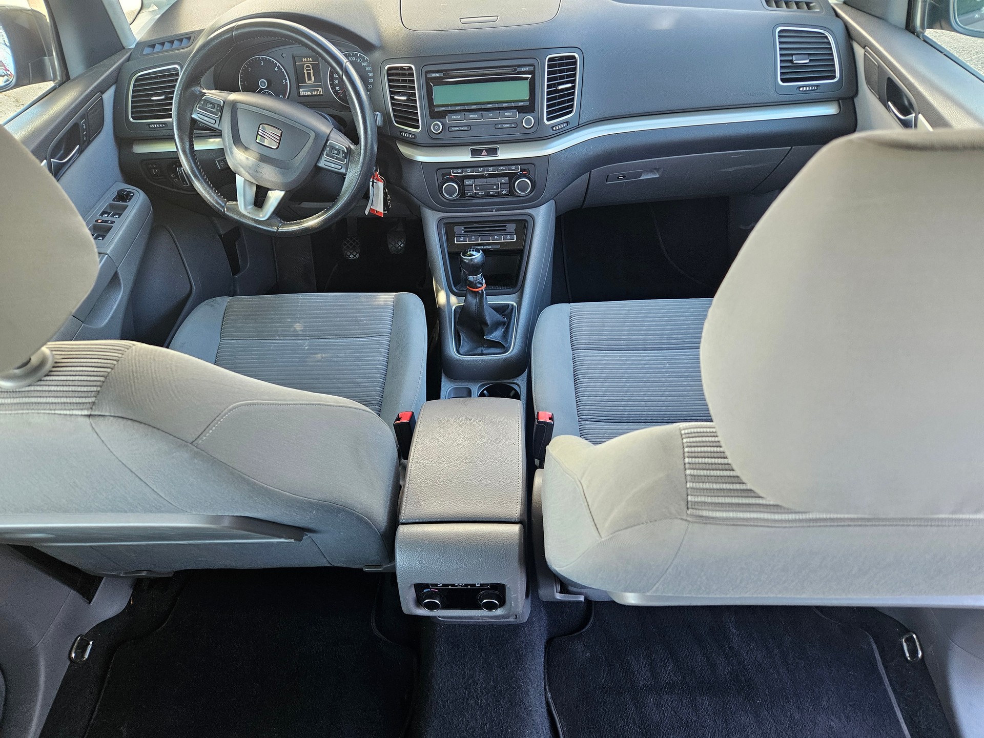 SEAT Alhambra 2.0 TDI Style-image-9