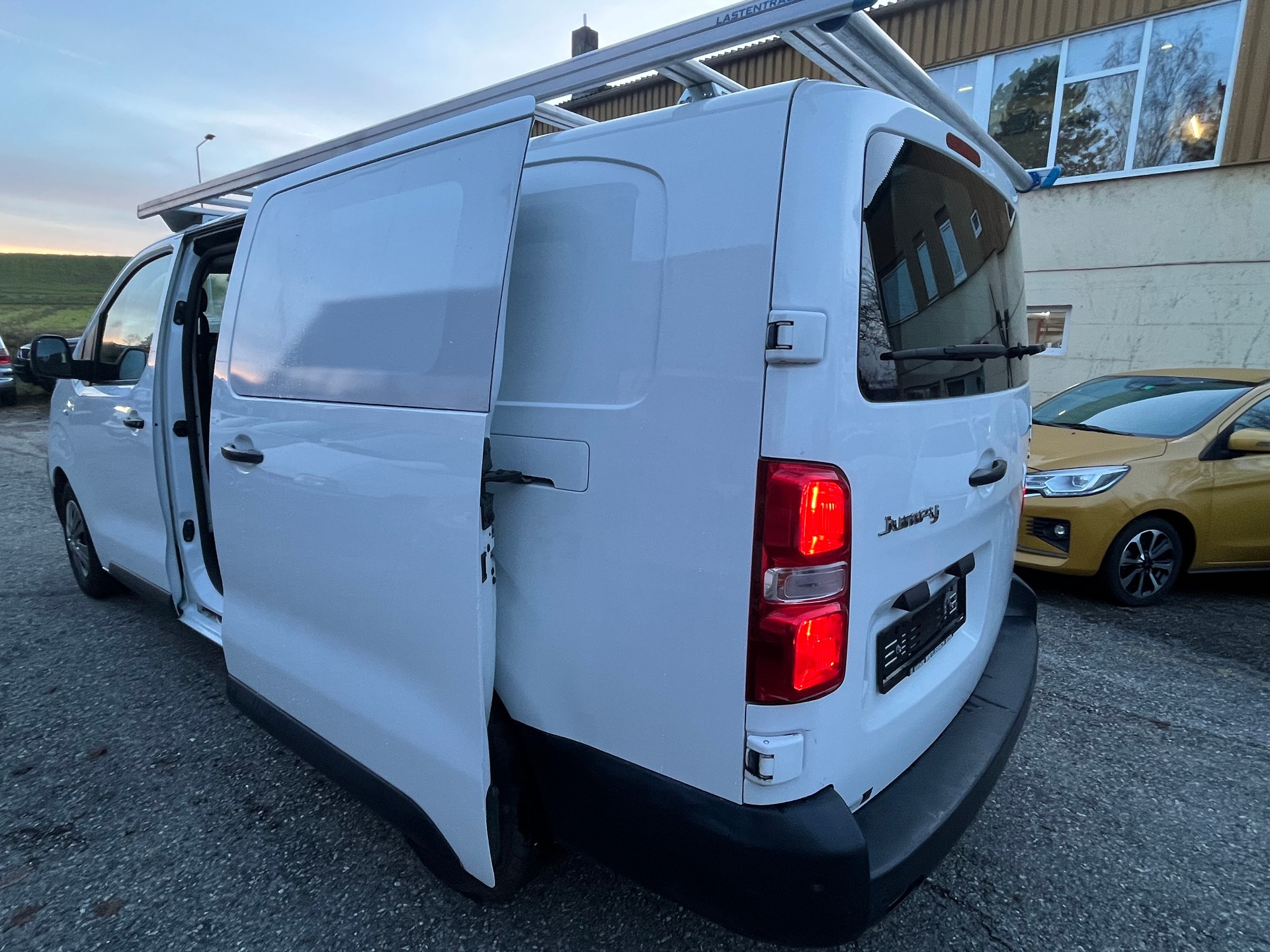 CITROEN Jumpy 2.0 BlueHDi 120 S&S XL Eco-image-10