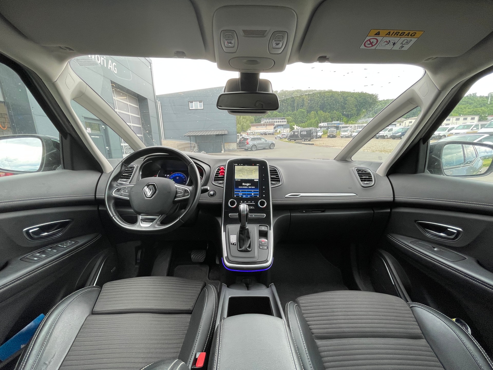 RENAULT Scénic 1.6 dCi Bose EDC-image-7
