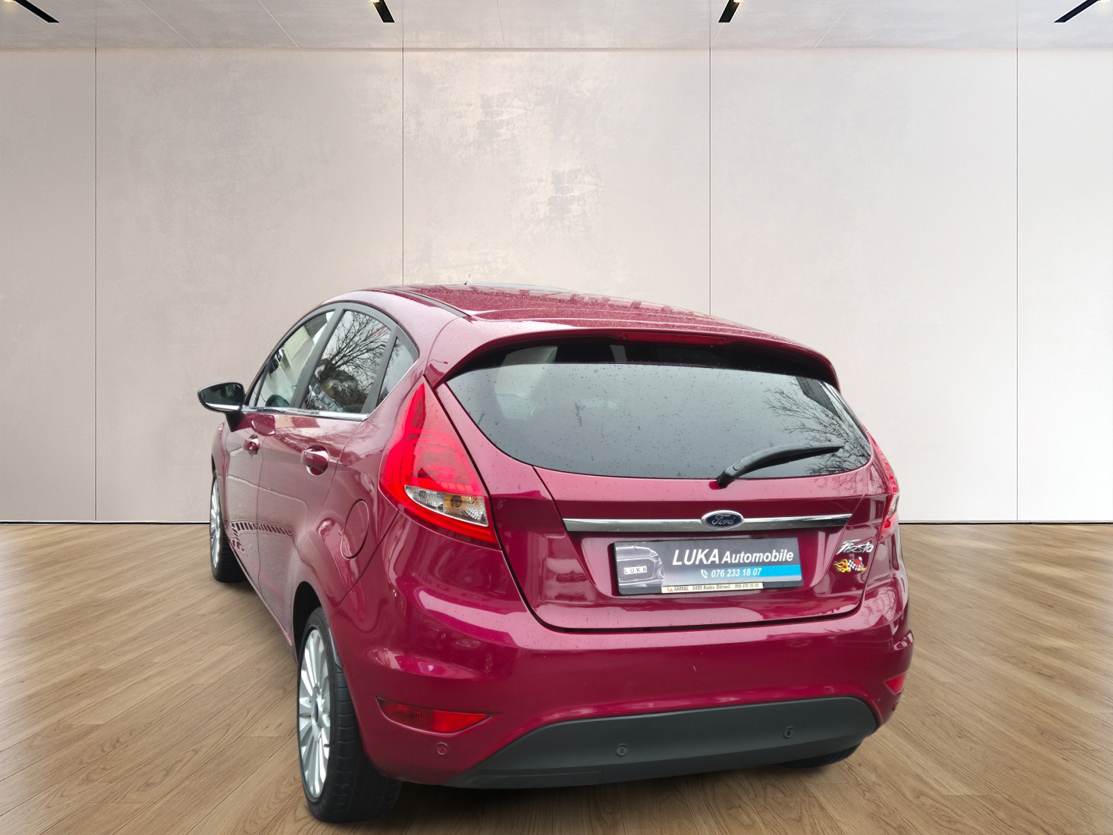 FORD Fiesta 1.4 16V Titanium-showroom-element-3
