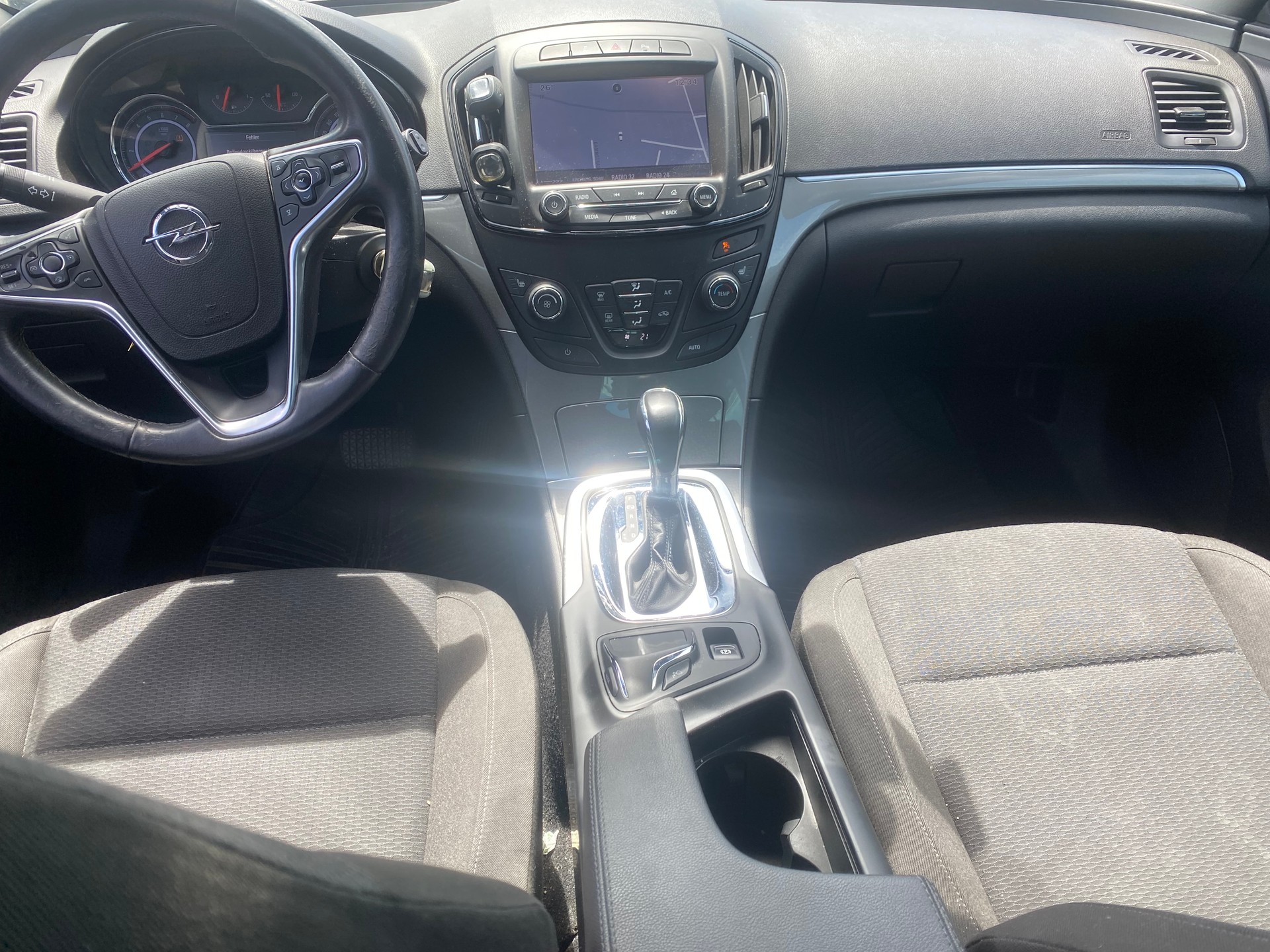 OPEL Insignia Sports Tourer 1.6 Turbo Edition Automatic-image-8