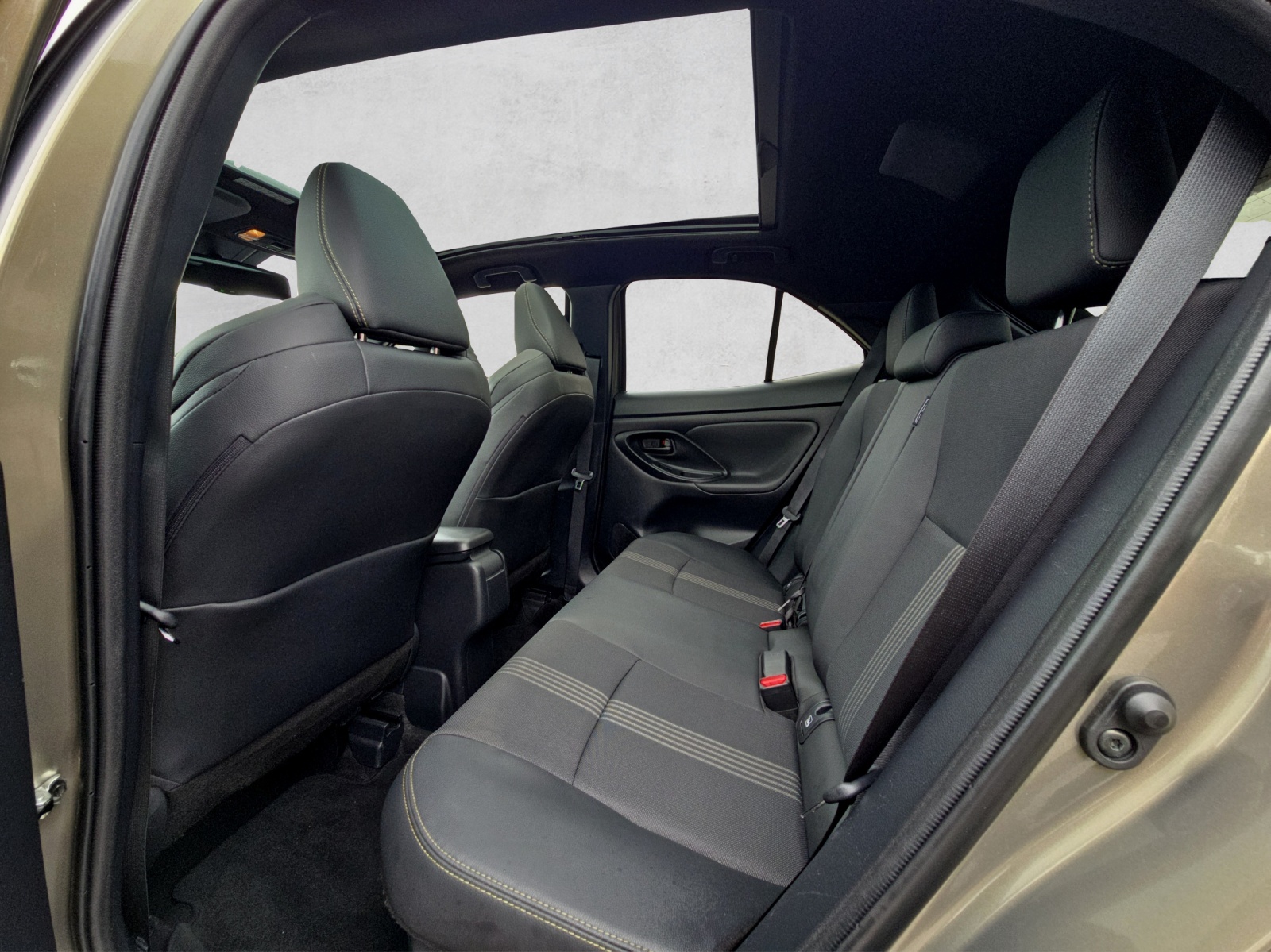 TOYOTA Yaris Cross 1.5 e-CVT Adventure TRAIL-image-10