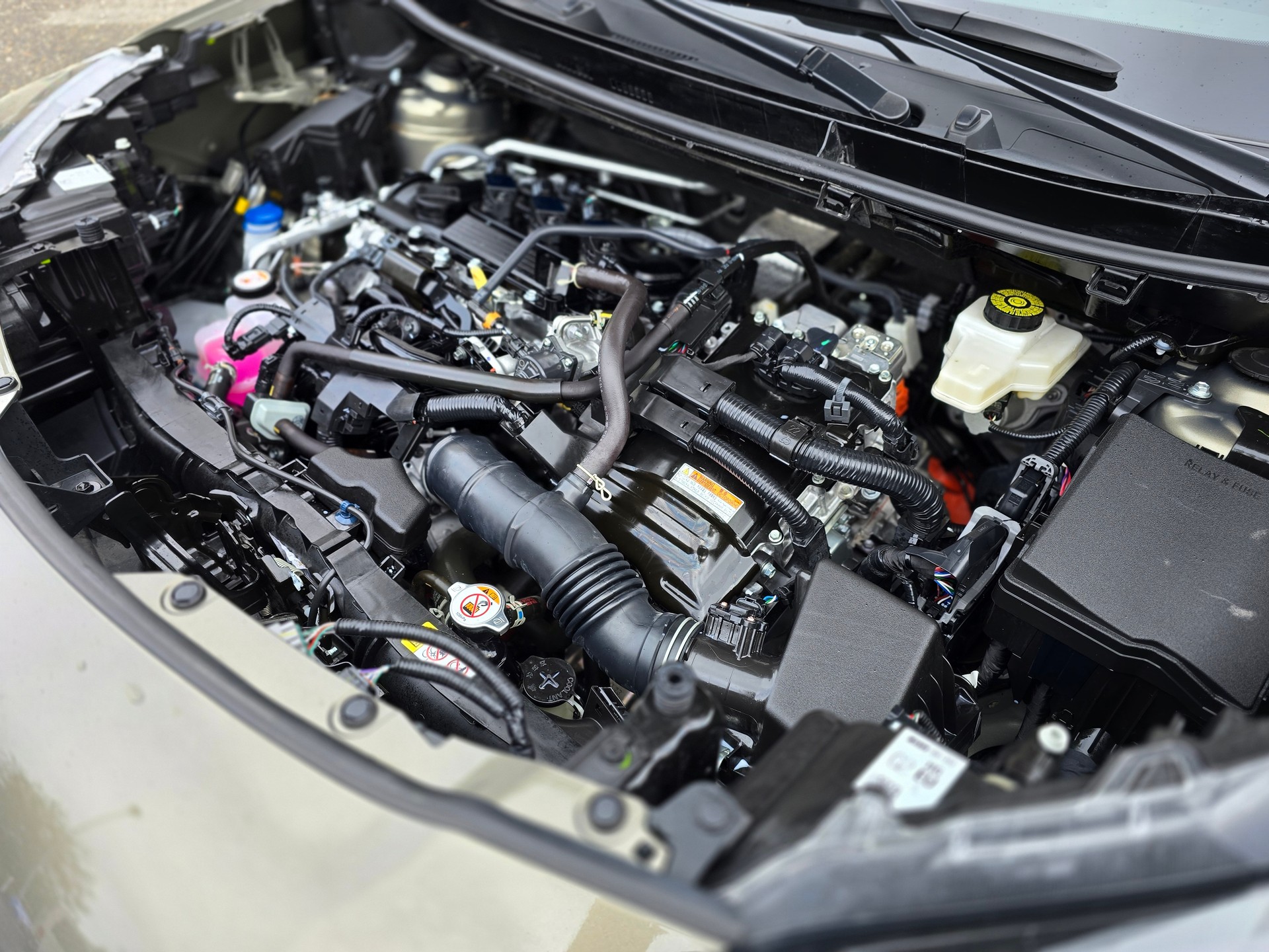 TOYOTA Yaris Cross 1.5 e-CVT Adventure TRAIL-image-27