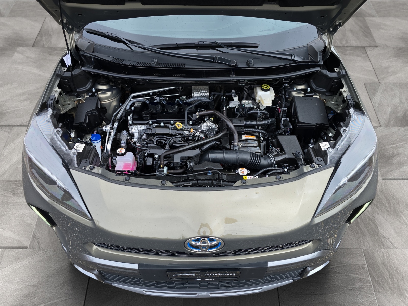 TOYOTA Yaris Cross 1.5 e-CVT Adventure TRAIL-image-28