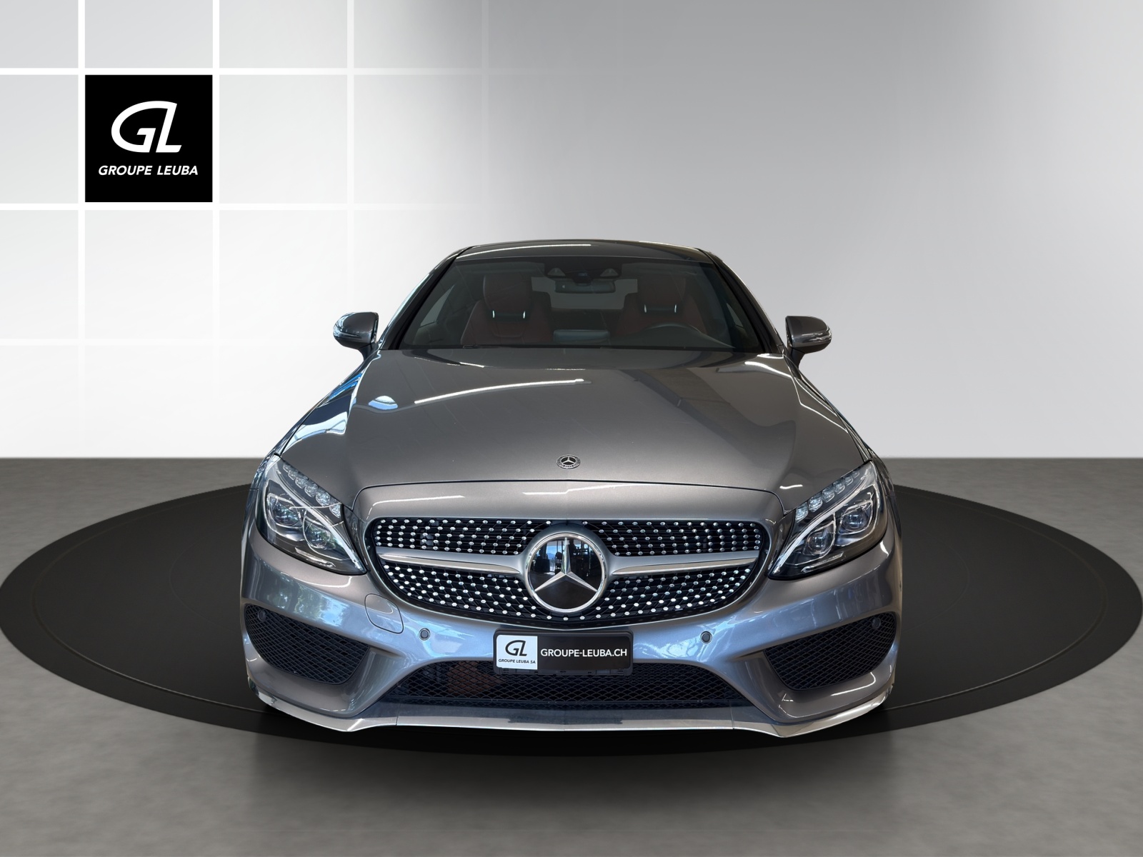 MERCEDES-BENZ C 200 AMG Line 4Matic-showroom-element-1