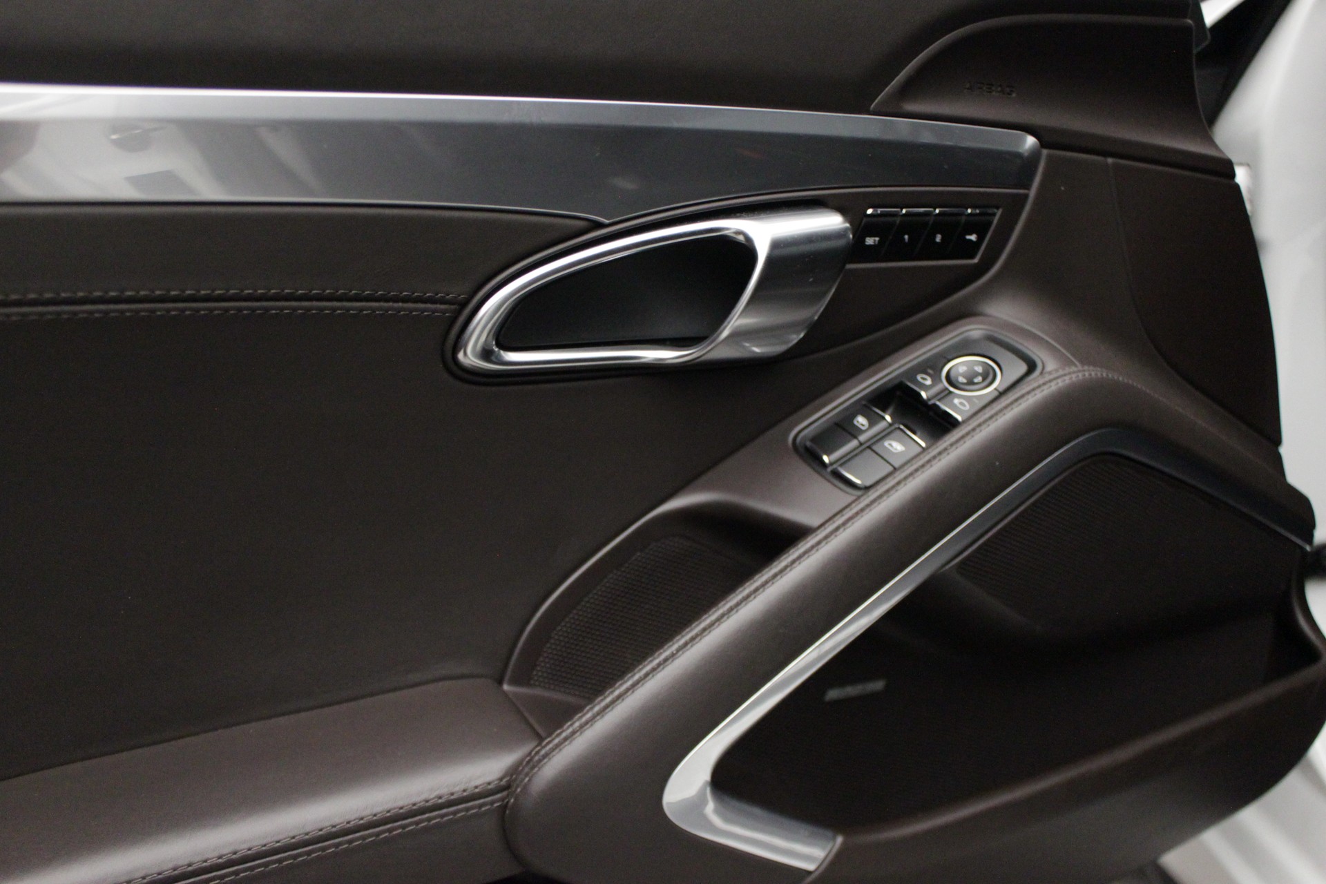 PORSCHE 911 Turbo PDK-image-18
