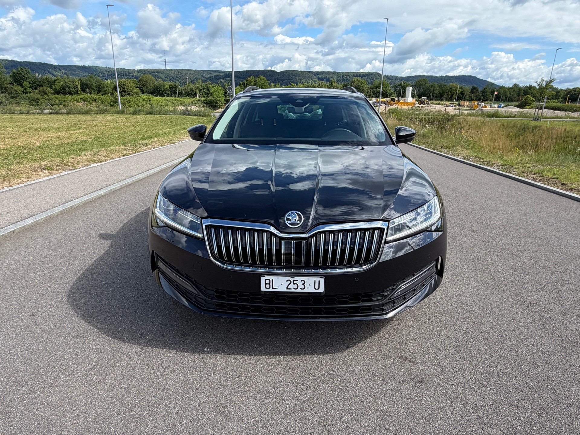 SKODA Superb Combi 2.0 TDi Ambition 4x4 DSG-showroom-element-3
