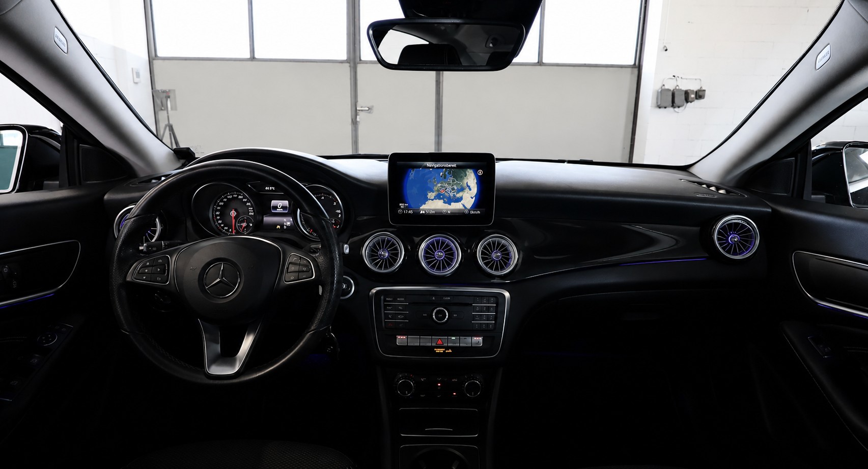 MERCEDES-BENZ CLA Shooting Brake 200 d 7G-DCT-image-5