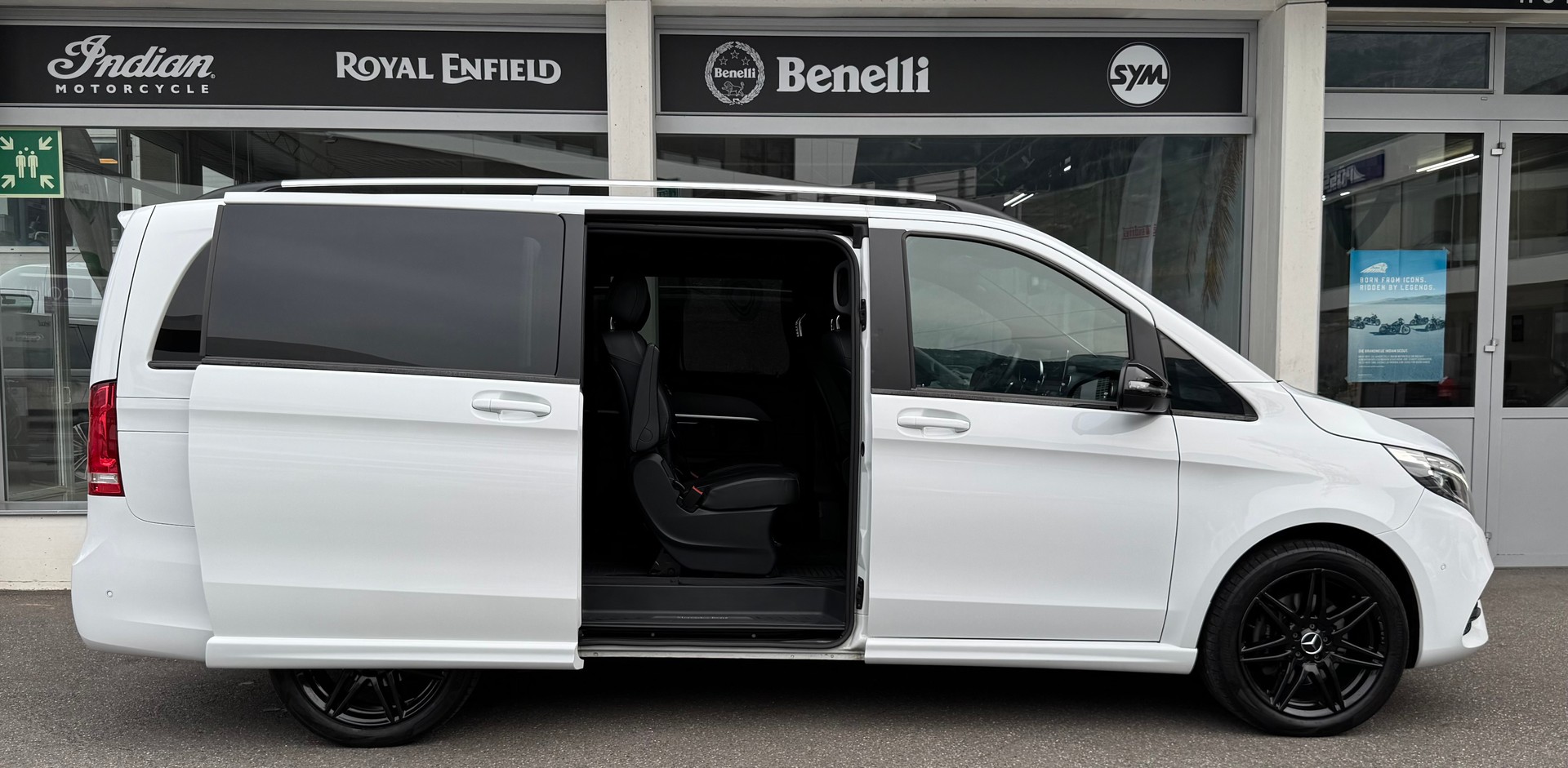 MERCEDES-BENZ V 250 d Swiss Edition lang 4Matic AMG Line-showroom-element-2
