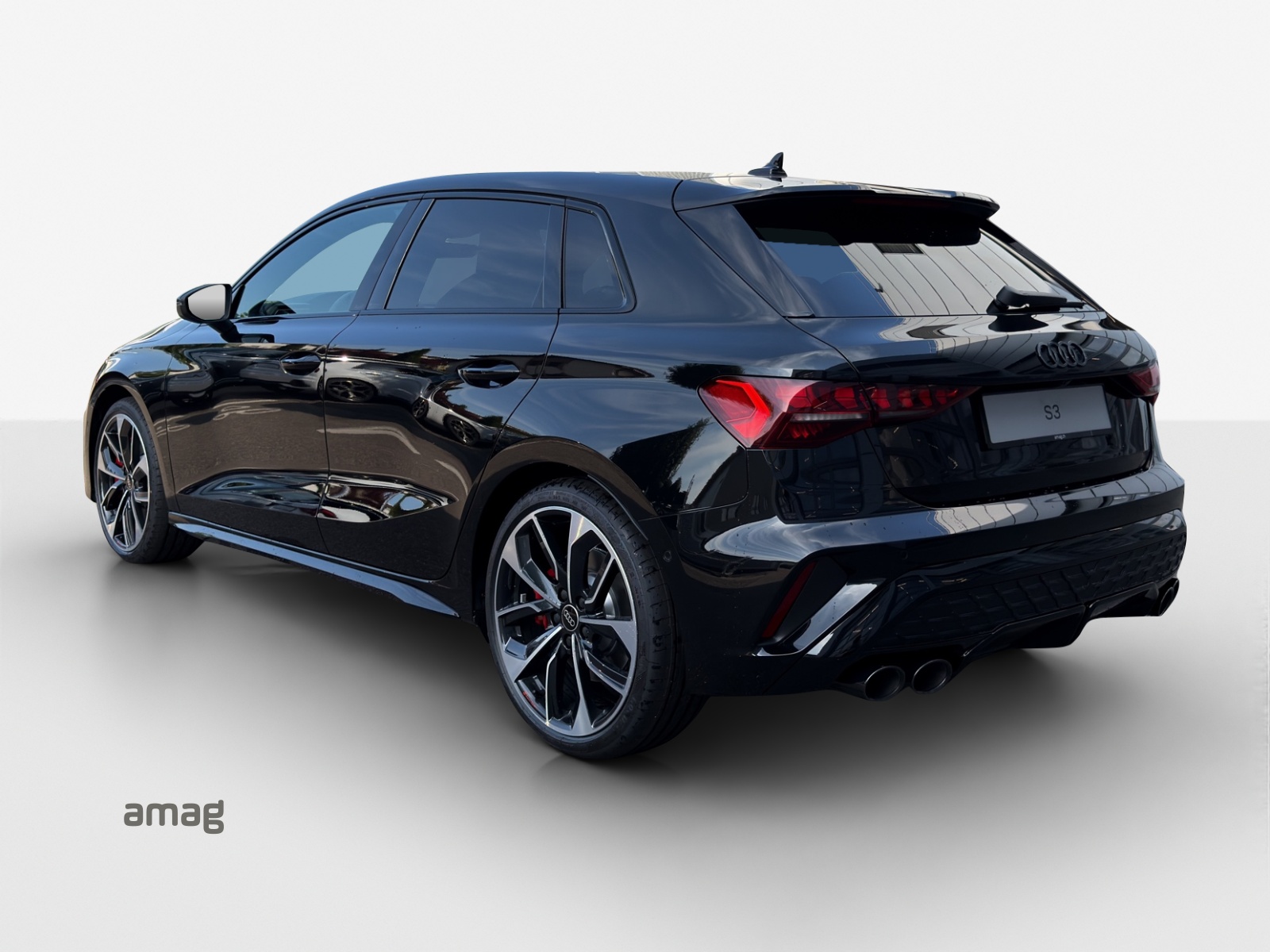 AUDI S3 Sportback TFSI quattro S-tronic-showroom-element-2