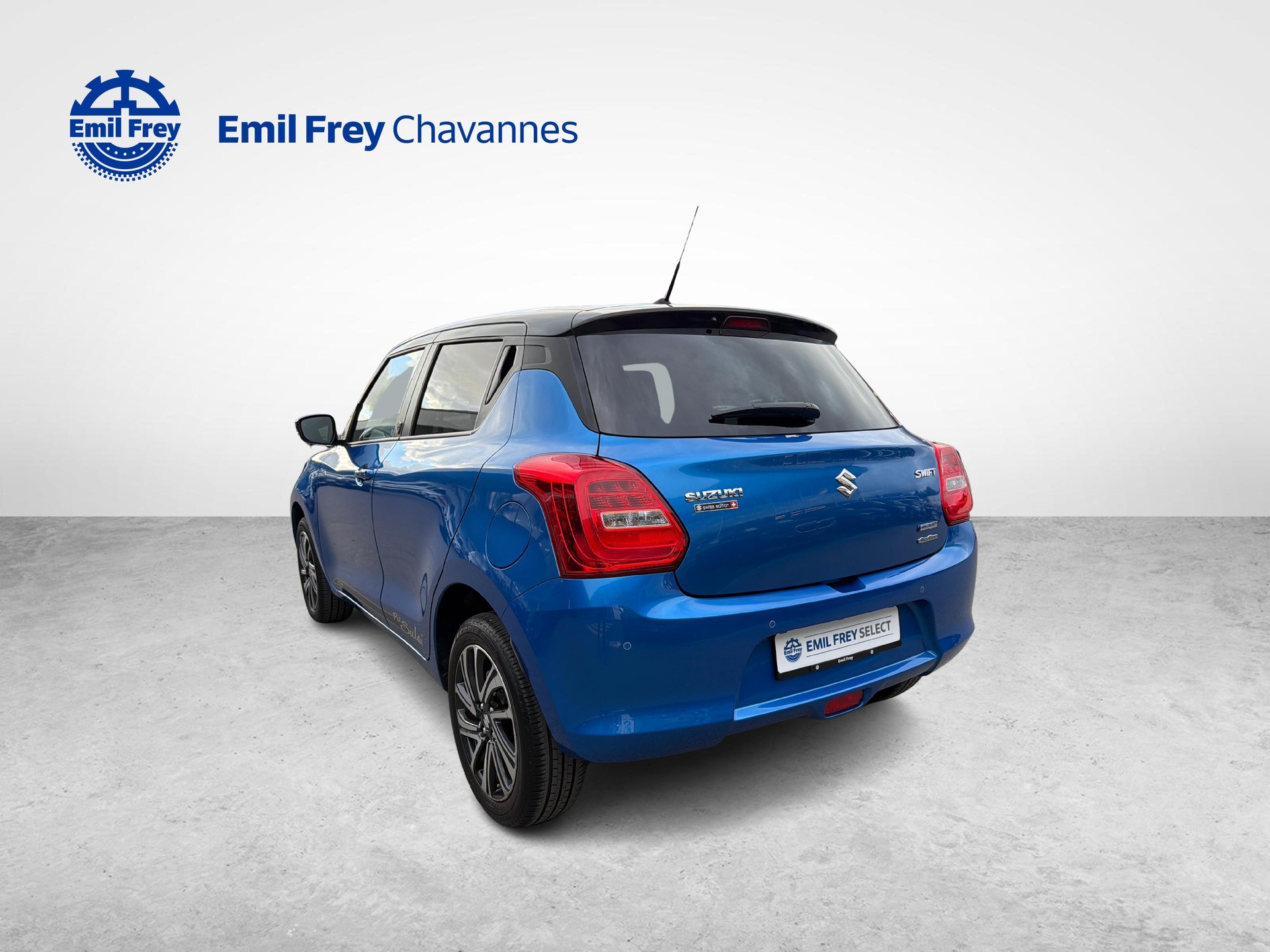 SUZUKI Swift 1.2 Piz Sulai Top Hybrid 4x4-showroom-element-2