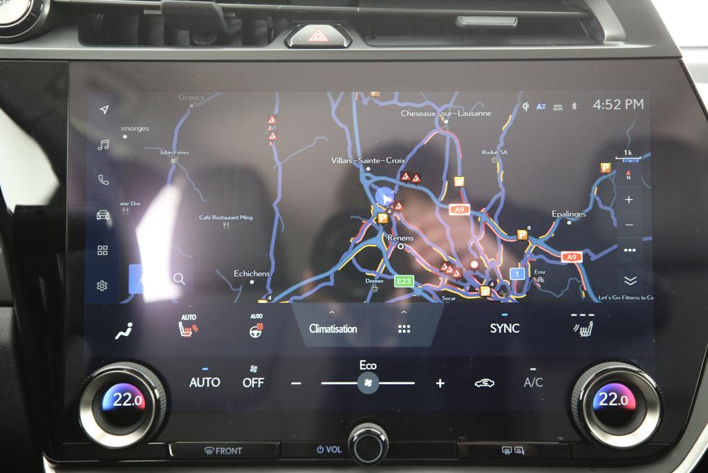 LEXUS RZ 450e Comfort-image-6