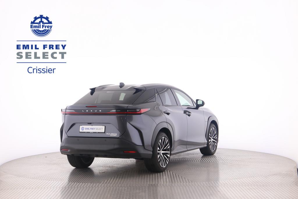 LEXUS RZ 450e Comfort-showroom-element-2