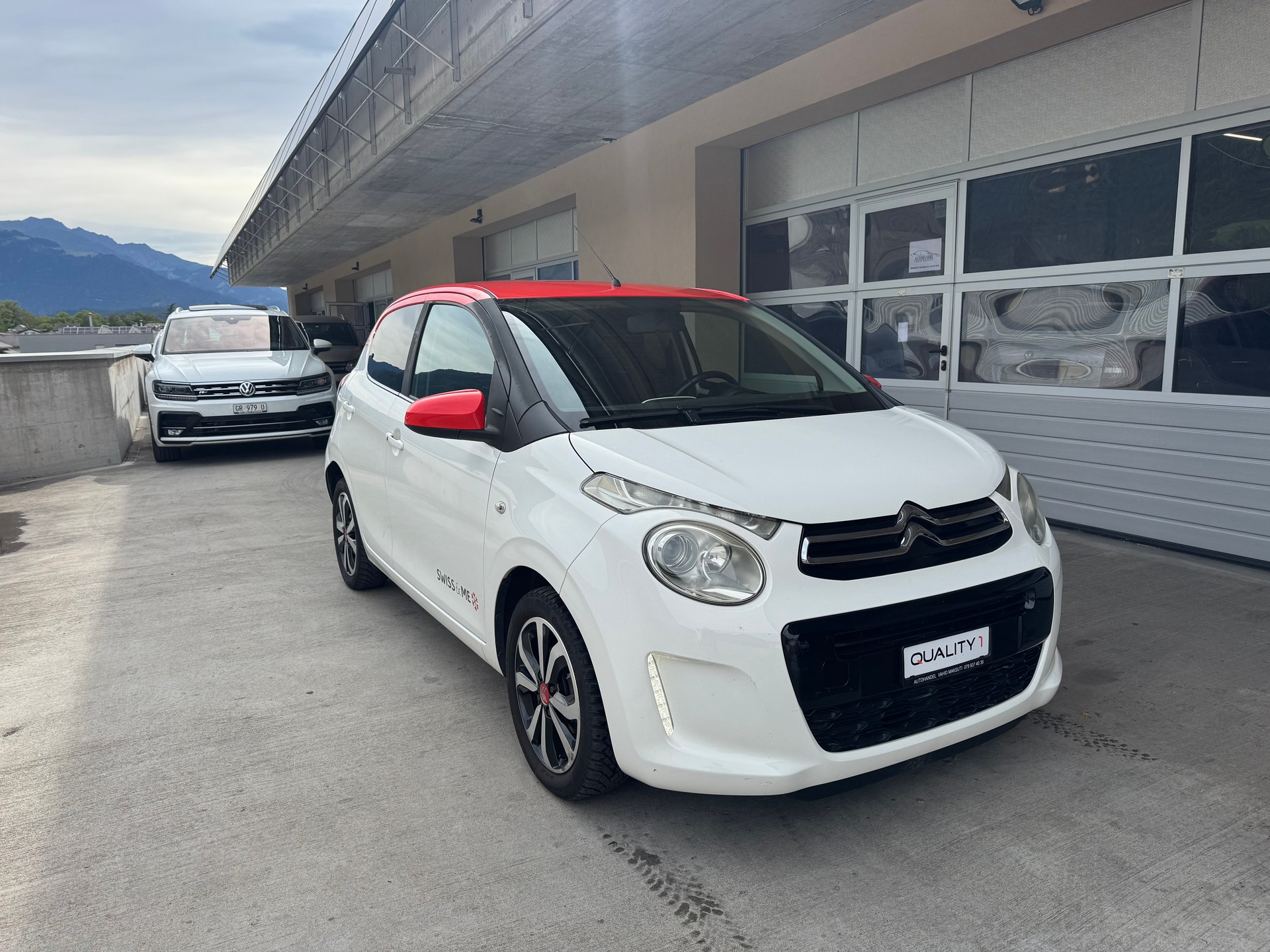 CITROEN C1 1.2 VTi Swiss&Me-image-2
