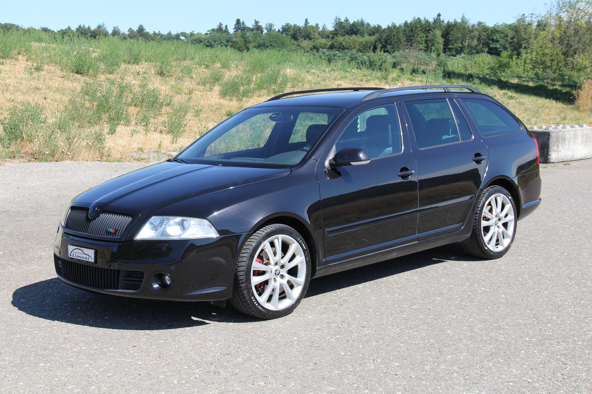 SKODA Octavia 2.0 TFSI RS-showroom-element-1