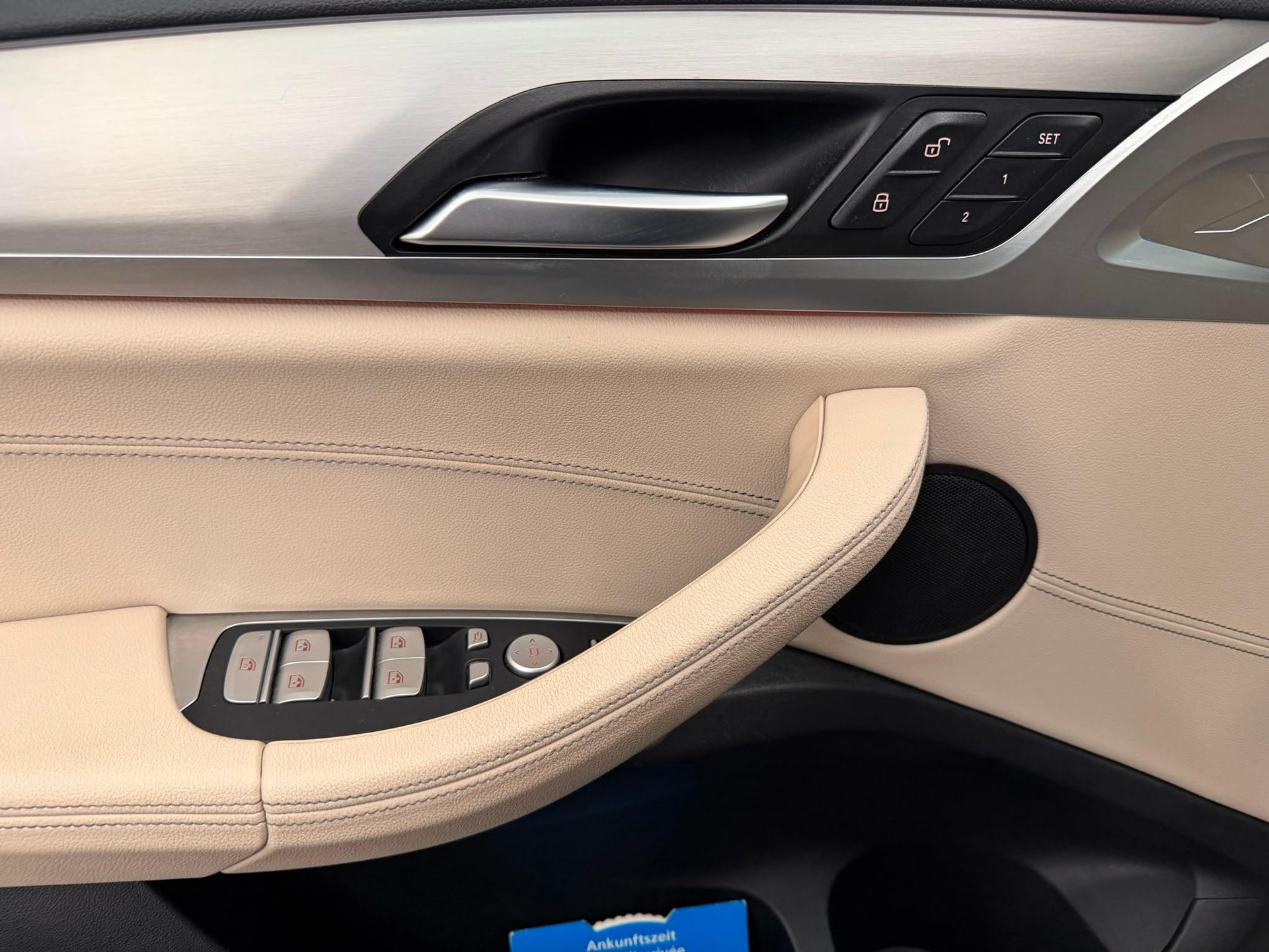 BMW X3 M40i-image-16