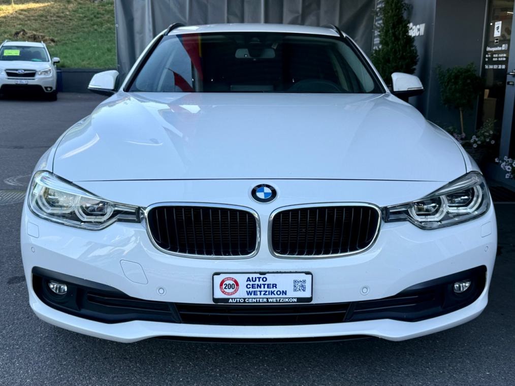 BMW 320d xDrive Touring Steptronic