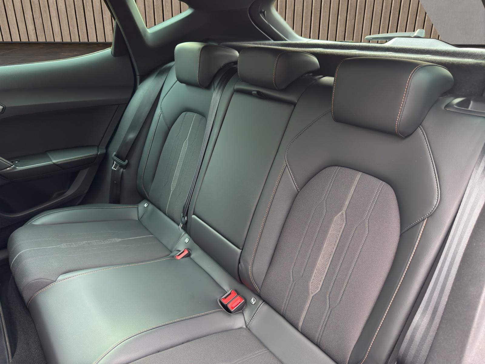 CUPRA Formentor VZ 2.0 TSI 4x4-image-15