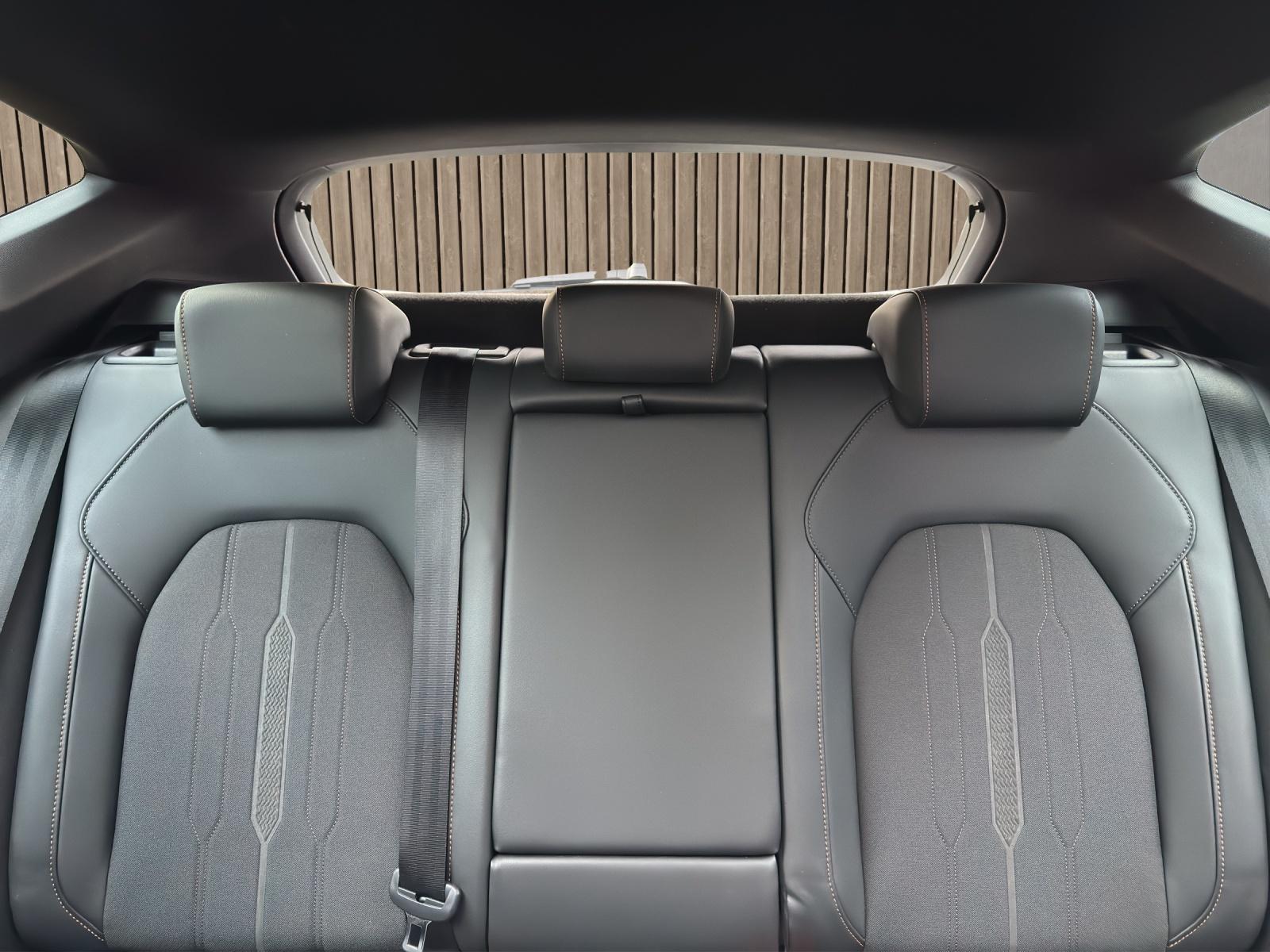 CUPRA Formentor VZ 2.0 TSI 4x4-image-14