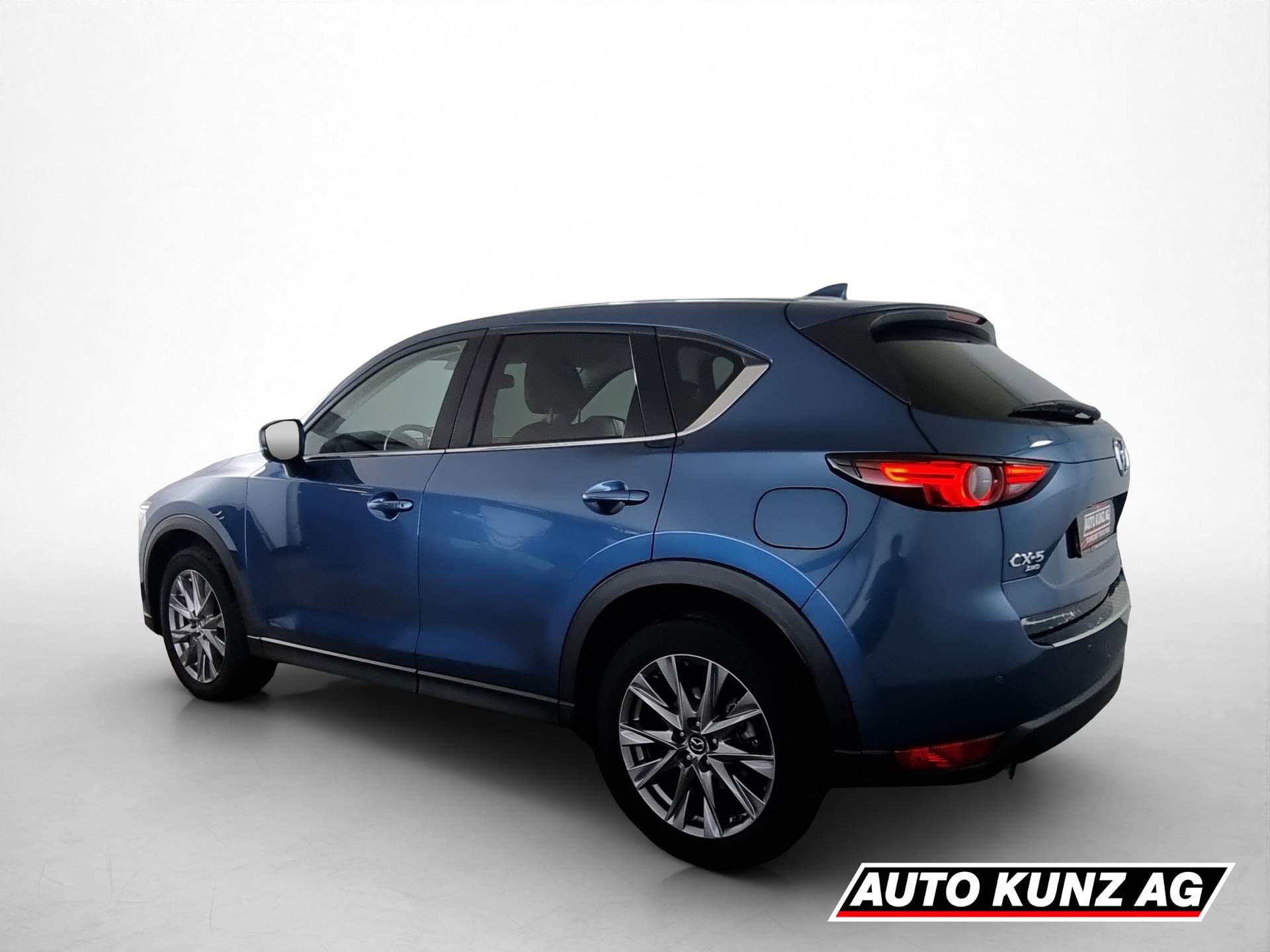 MAZDA CX-5 2.5 Revolution AWD-showroom-element-3