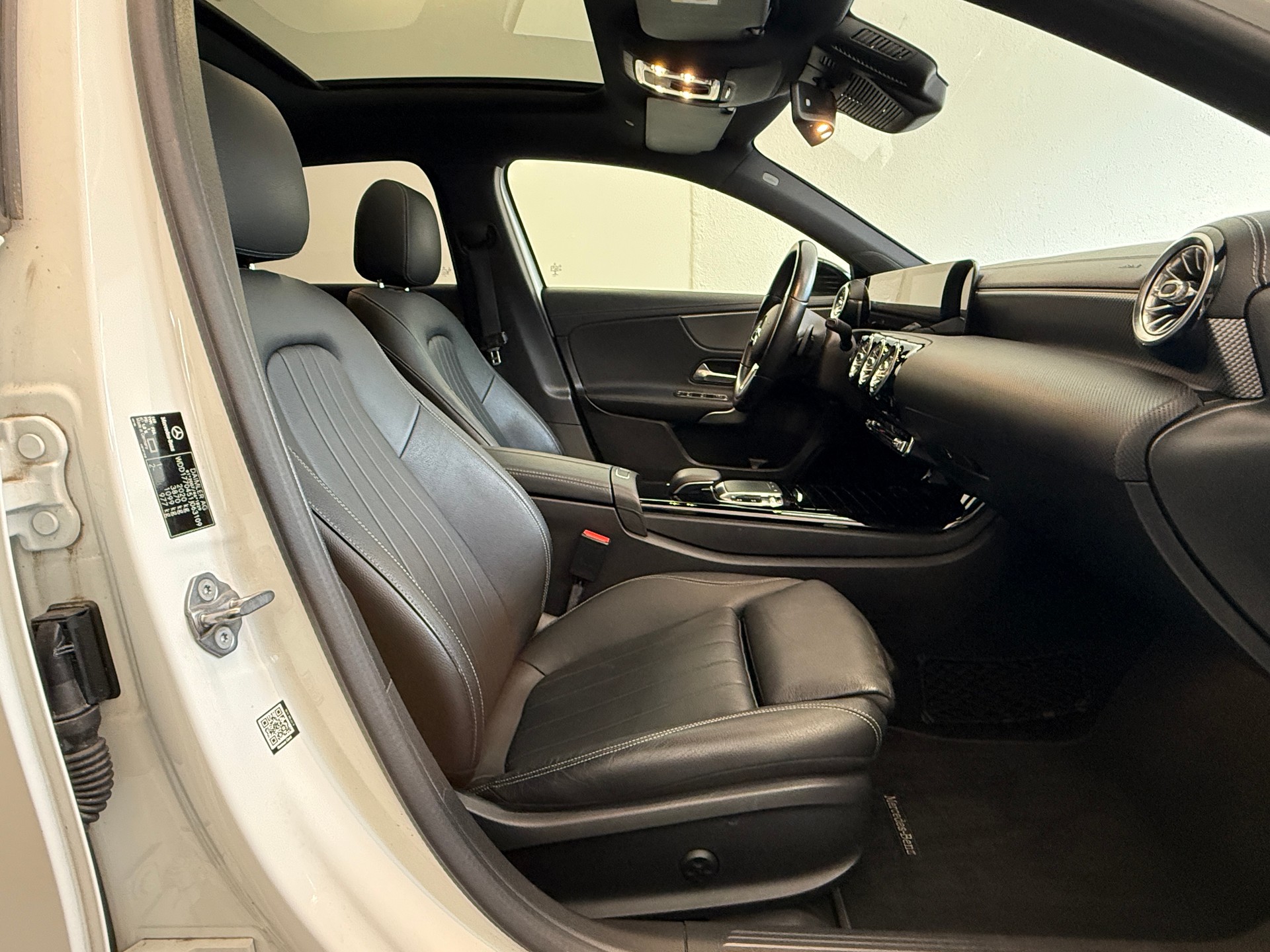 MERCEDES-BENZ A 220 AMG Line 7G-DCT 4Matic Ab 300.- pro Monat-image-15