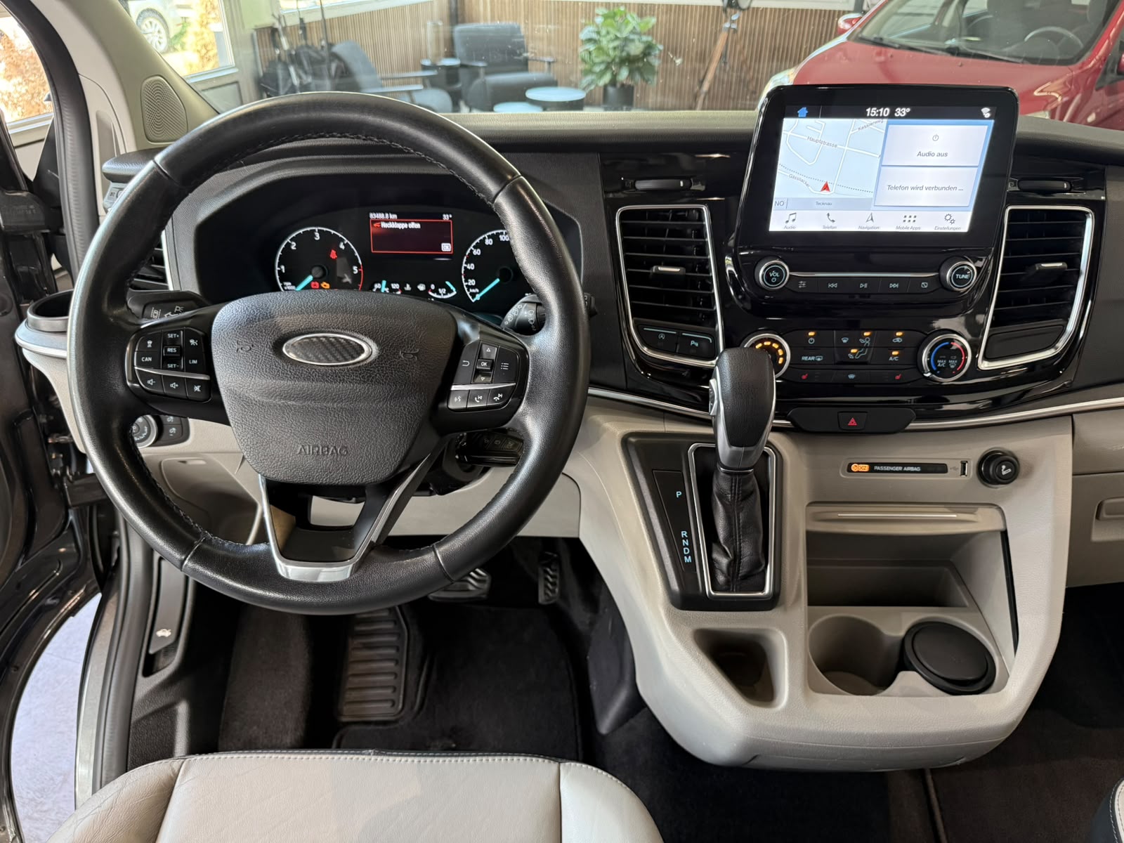 FORD Tourneo Custom 310 L1H1 Titanium SelectShift A-image-14