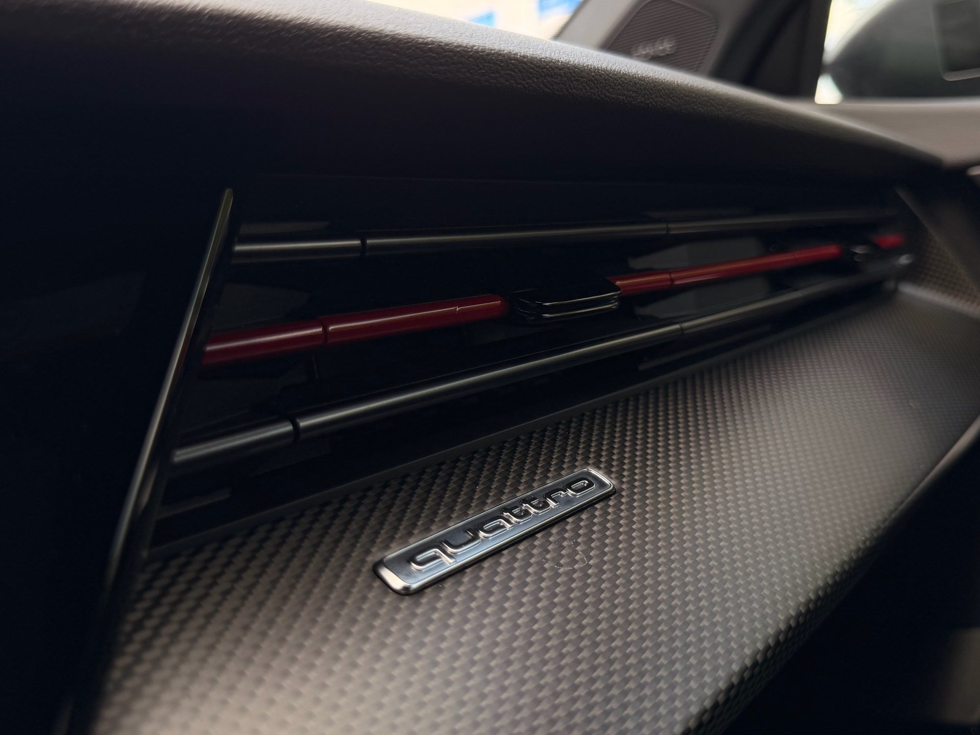 AUDI RS3 SPORTBACK 2.5 400 PS TFSI QUATTRO *** SCHALENSITZE ***-image-24