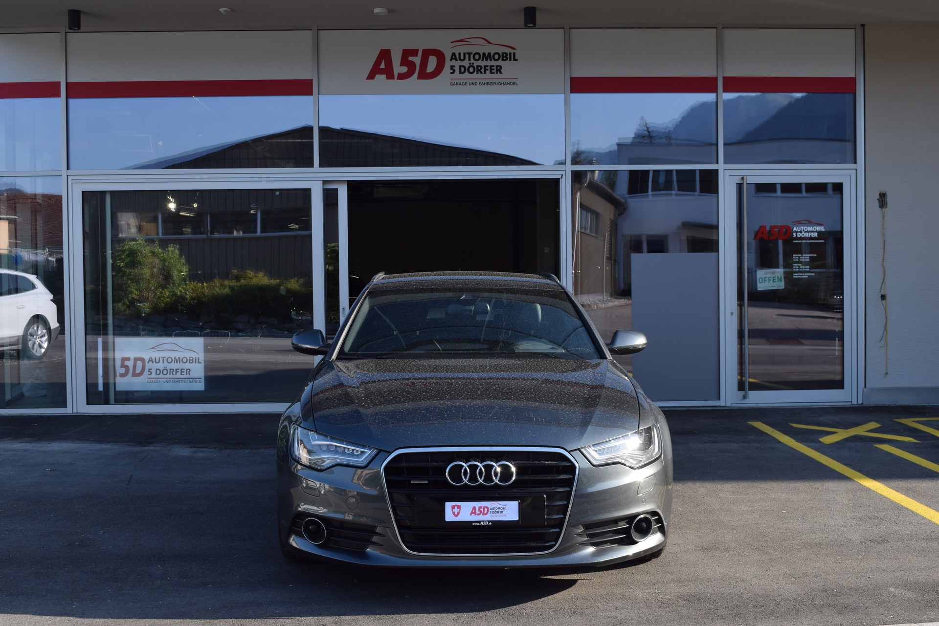 AUDI A6 Avant 3.0 TDI V6 quattro S-tronic