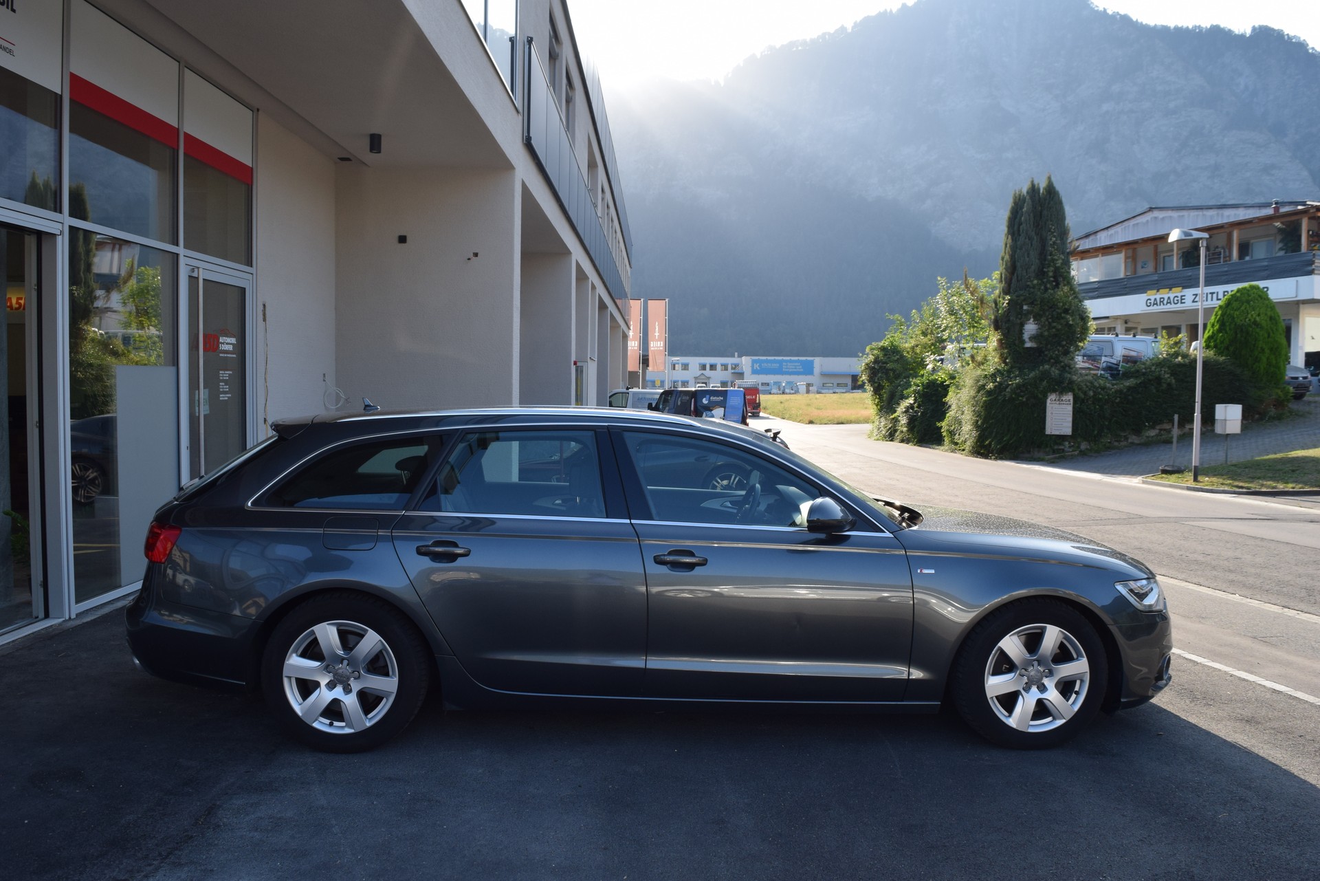 AUDI A6 Avant 3.0 TDI V6 quattro S-tronic-image-8