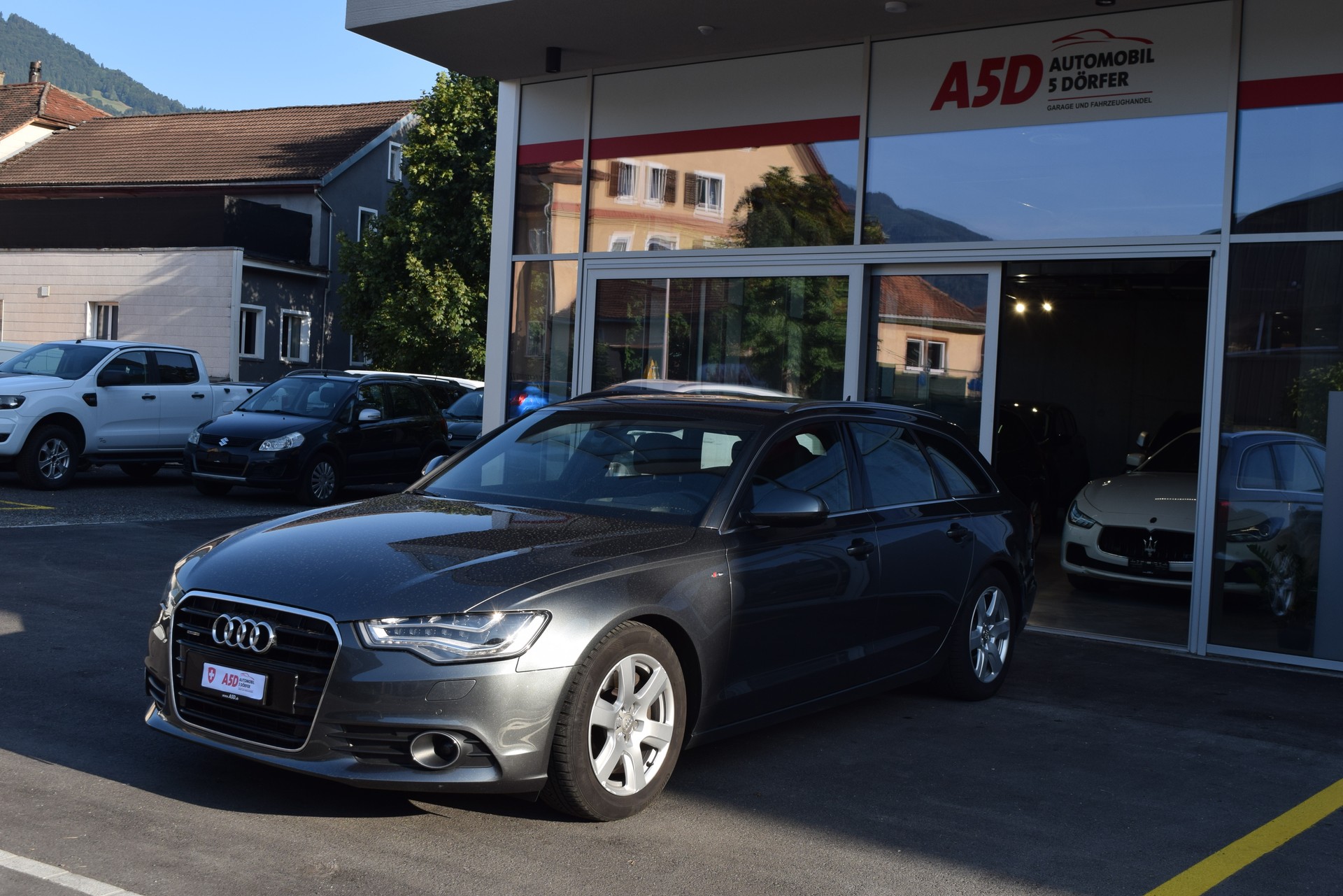 AUDI A6 Avant 3.0 TDI V6 quattro S-tronic-showroom-element-1