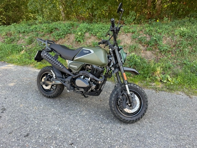 BRIXTON Crossfire 125 XS CBS-image-3