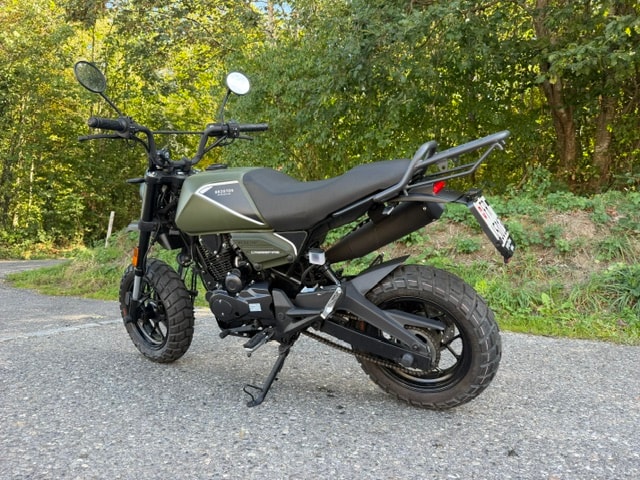 BRIXTON Crossfire 125 XS CBS-image-1