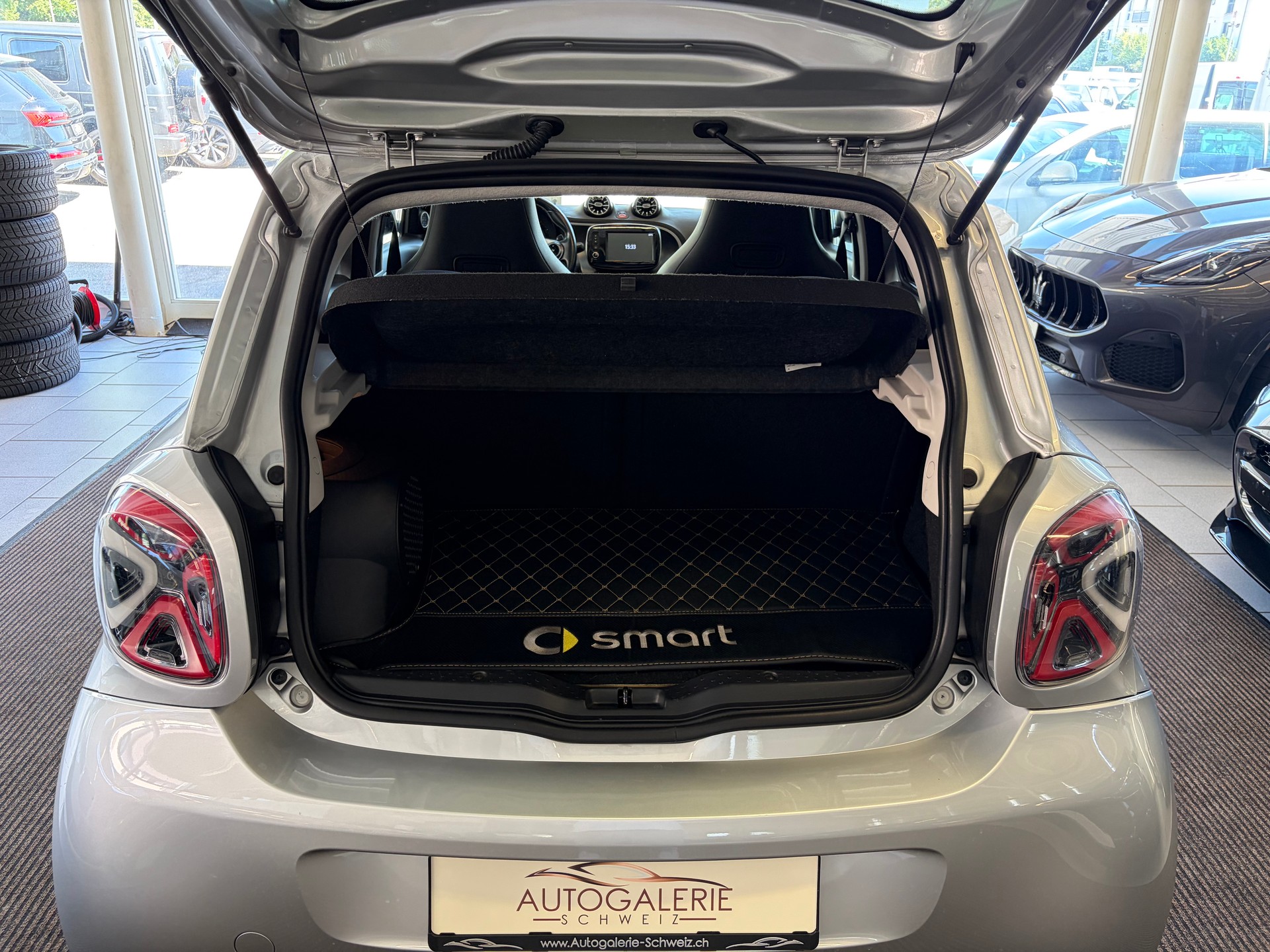SMART forfour Brabus Xclusive twinamic | CH Fahrzeug | FALTDACH | Navigation | Cool&Media | DAB+ |-image-28