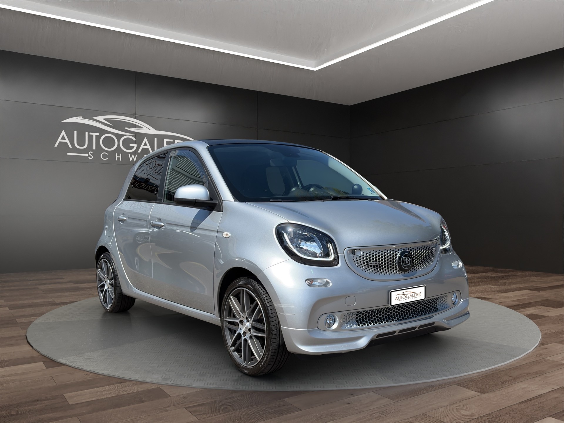 SMART forfour Brabus Xclusive twinamic | CH Fahrzeug | FALTDACH | Navigation | Cool&Media | DAB+ |-image-6