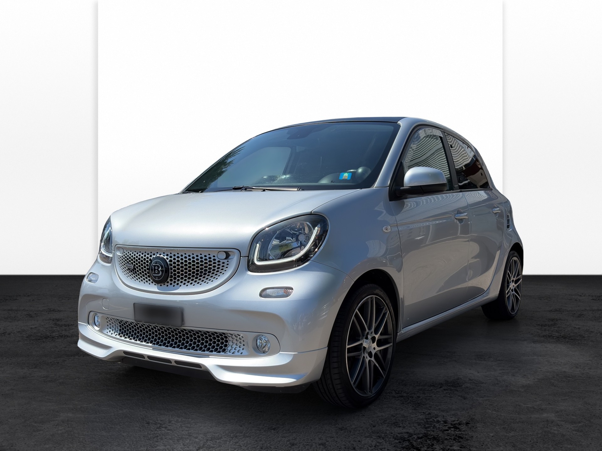 SMART forfour Brabus Xclusive twinamic | CH Fahrzeug | FALTDACH | Navigation | Cool&Media | DAB+ |