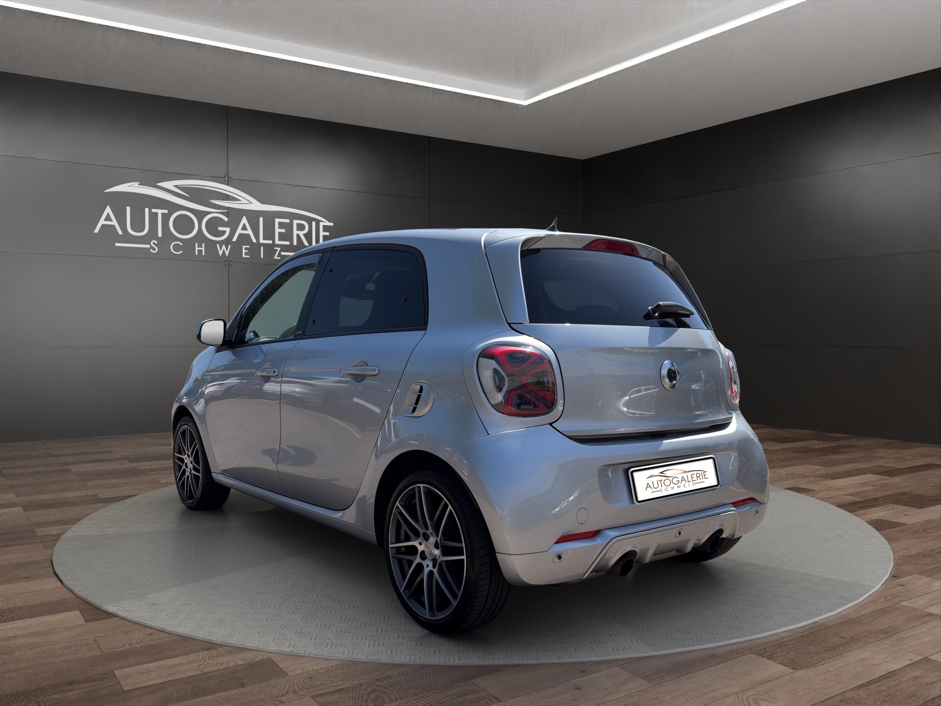 SMART forfour Brabus Xclusive twinamic | CH Fahrzeug | FALTDACH | Navigation | Cool&Media | DAB+ |-showroom-element-3