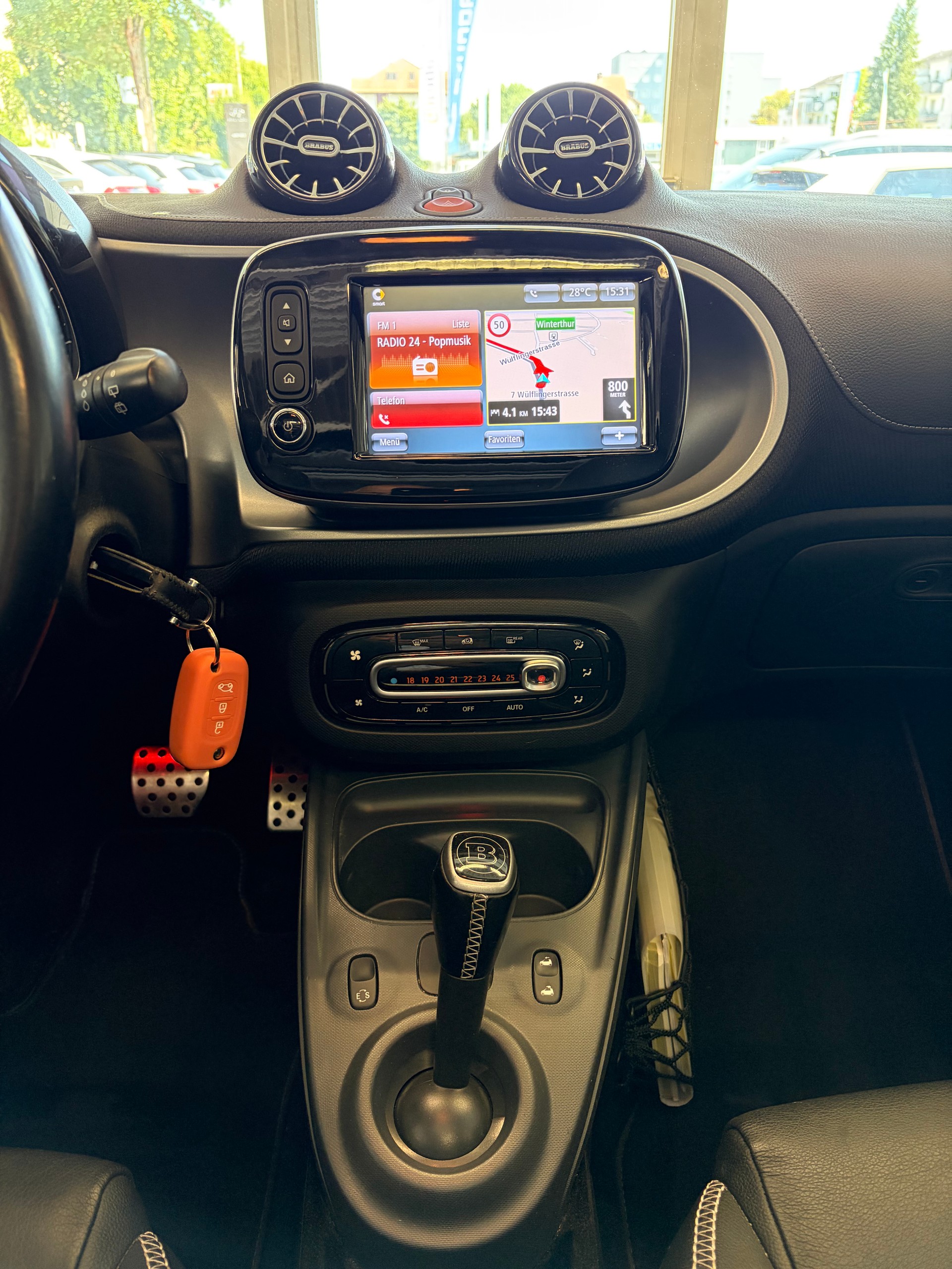 SMART forfour Brabus Xclusive twinamic | CH Fahrzeug | FALTDACH | Navigation | Cool&Media | DAB+ |-image-15