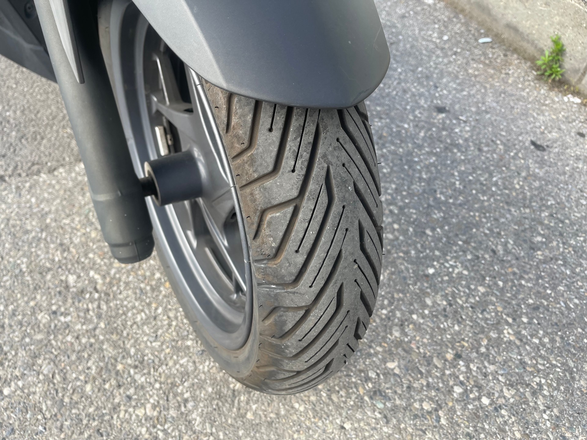 YAMAHA X-MaxYP 125 R ABS Momo-image-9
