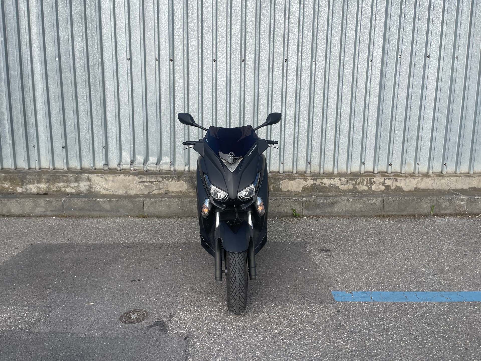 YAMAHA X-MaxYP 125 R ABS Momo-image-5