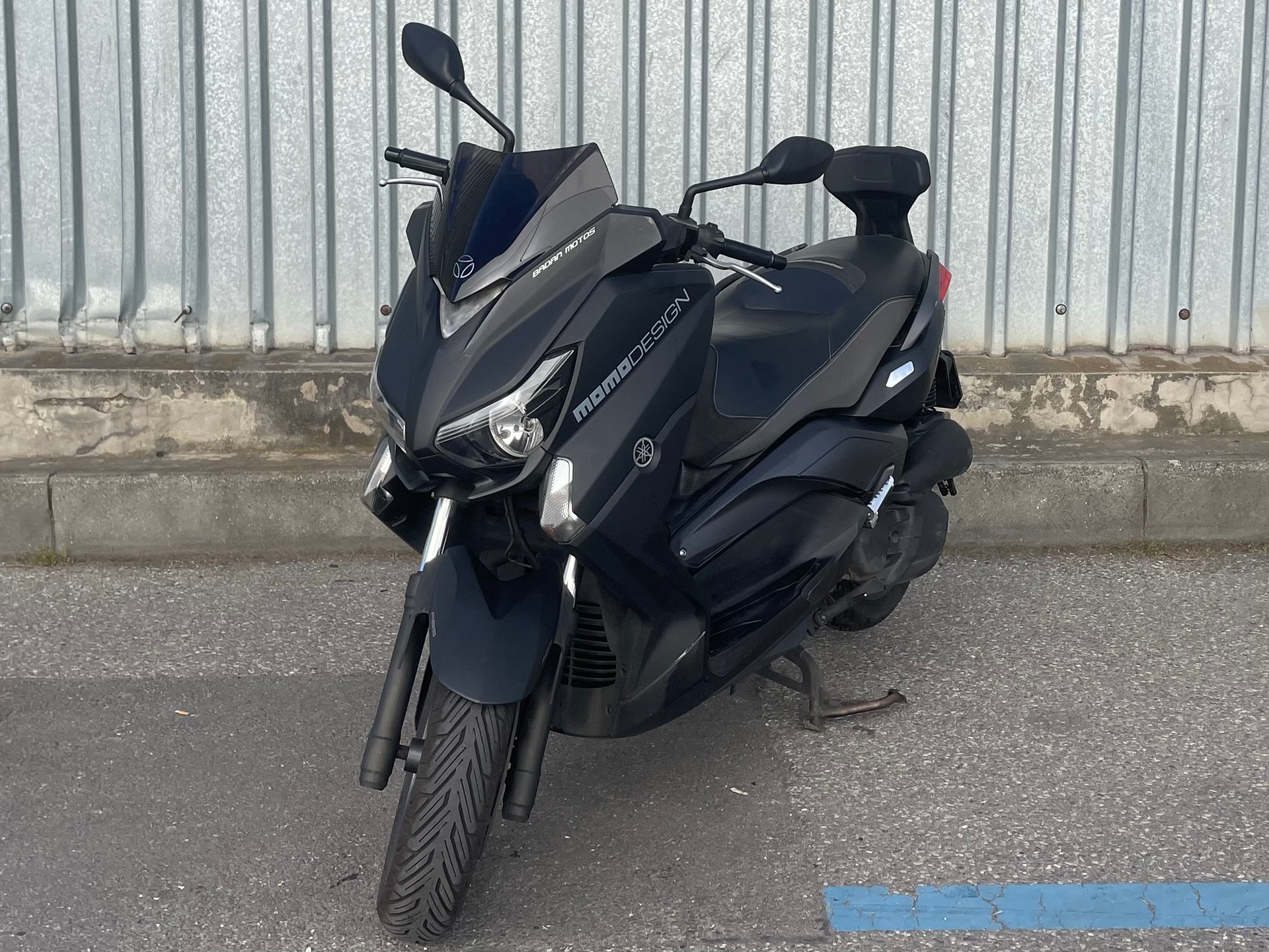 YAMAHA X-MaxYP 125 R ABS Momo-image-0