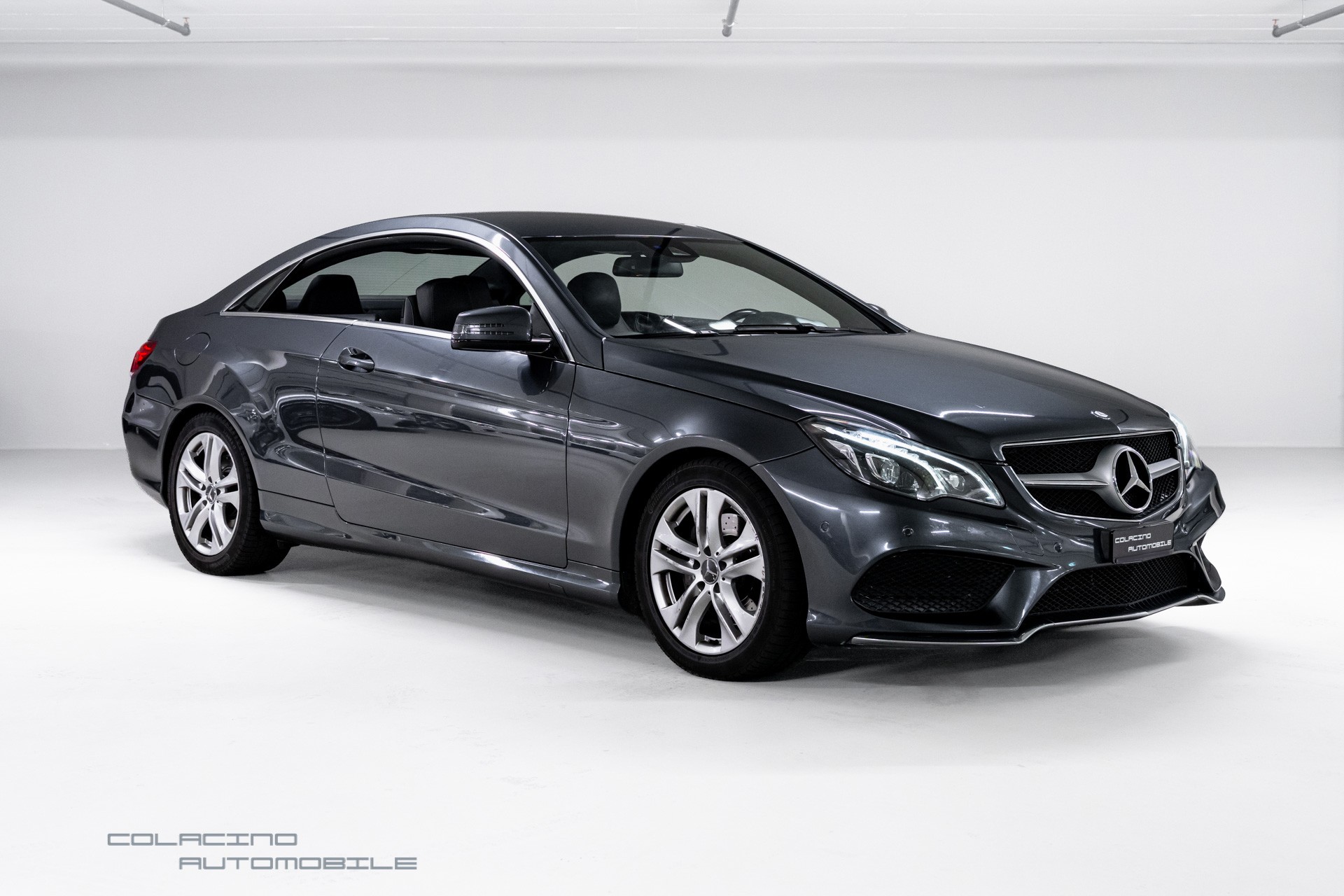 MERCEDES-BENZ E 350 4Matic 7G-Tronic-showroom-element-2