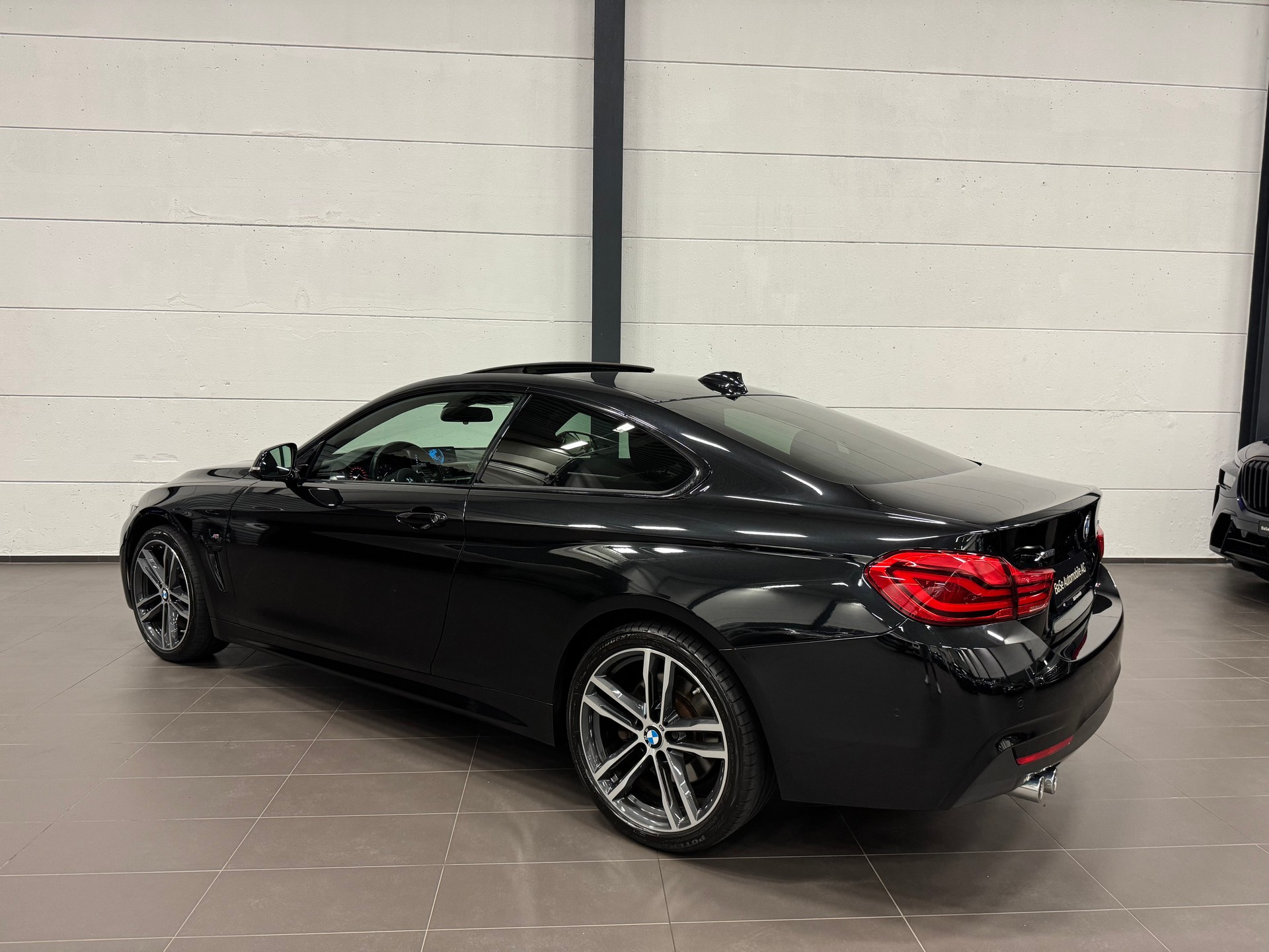 BMW 430d Coupé xDrive M Sport Steptronic-image-10