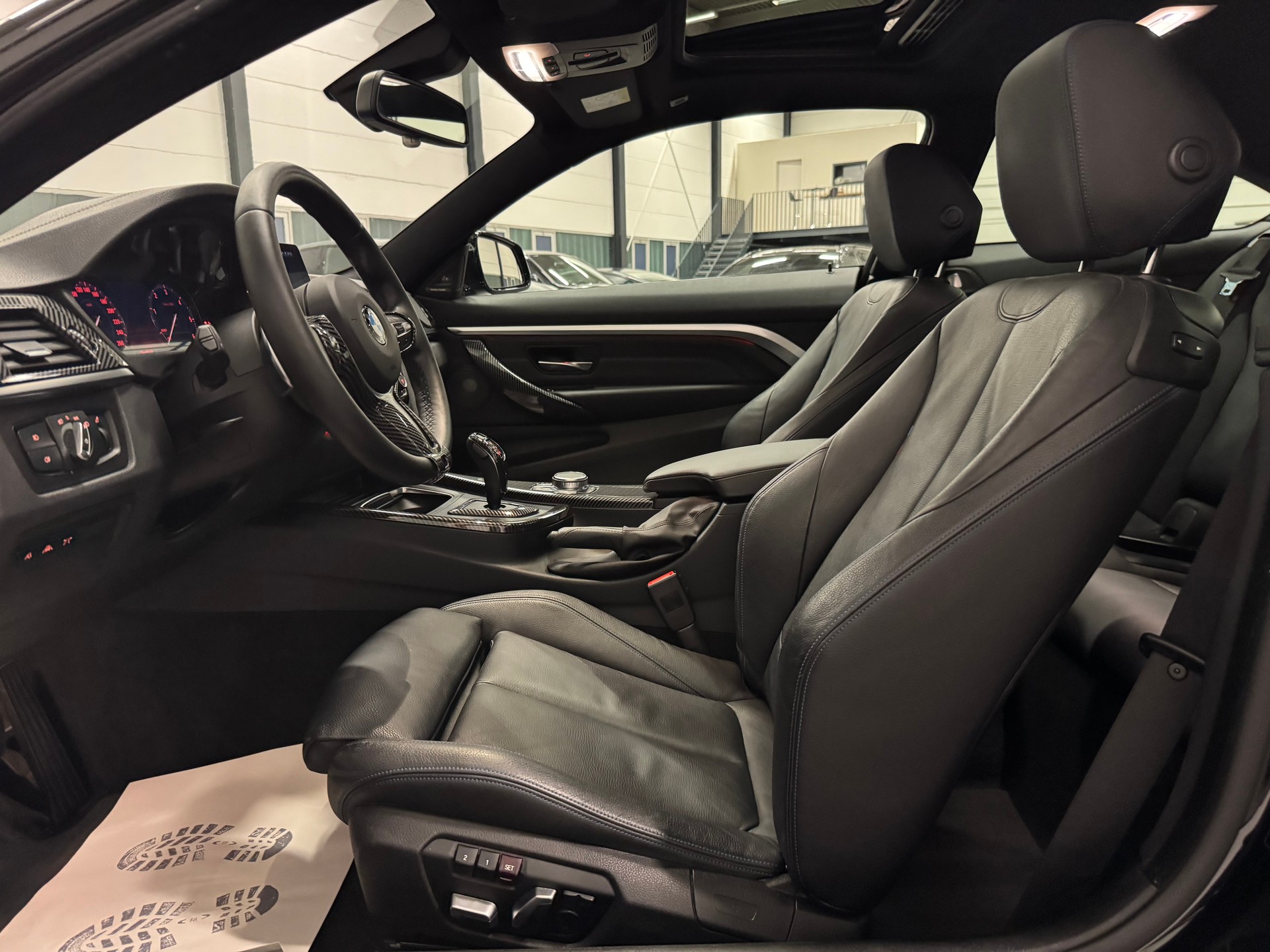 BMW 430d Coupé xDrive M Sport Steptronic-image-17
