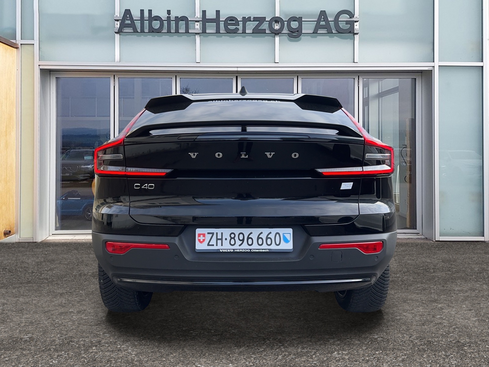 VOLVO C40 P8 Twin Recharge Ultimate AWD-image-4