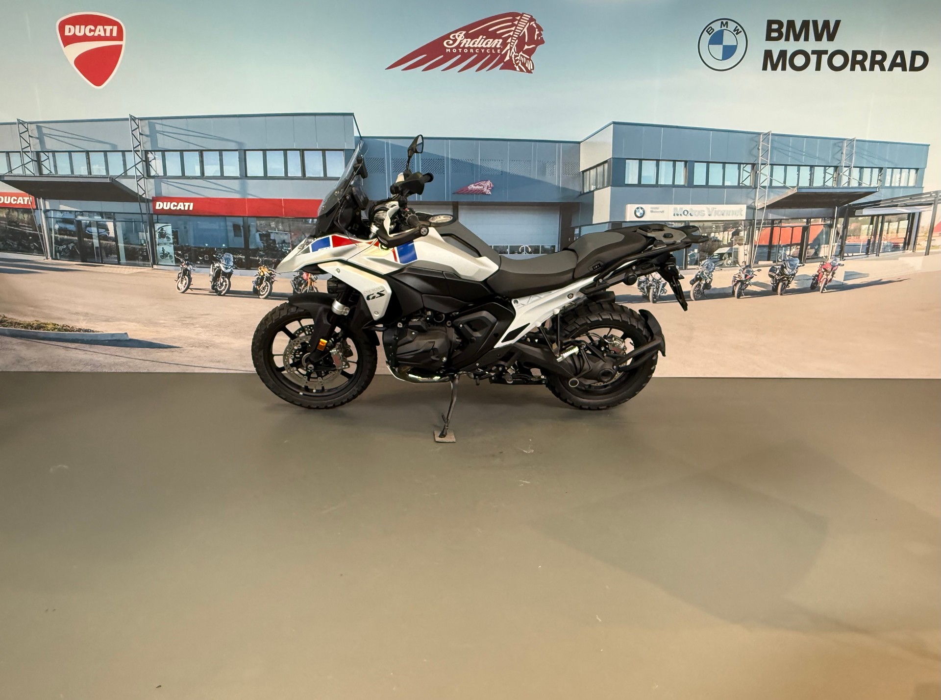 BMW R 1300 GS-image-3