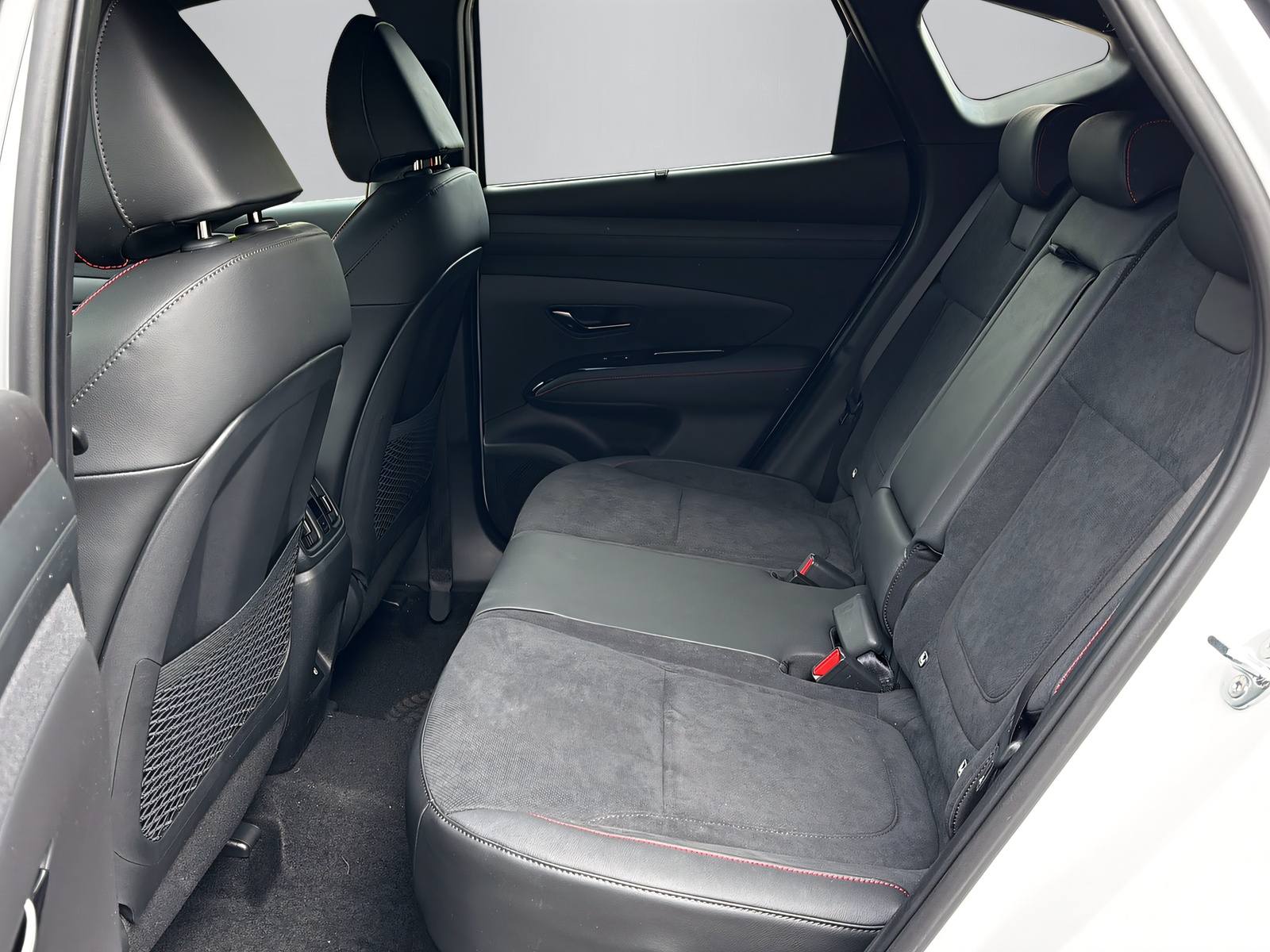 HYUNDAI Tucson 1.6 T-GDi HEV N-Line 4WD-image-6
